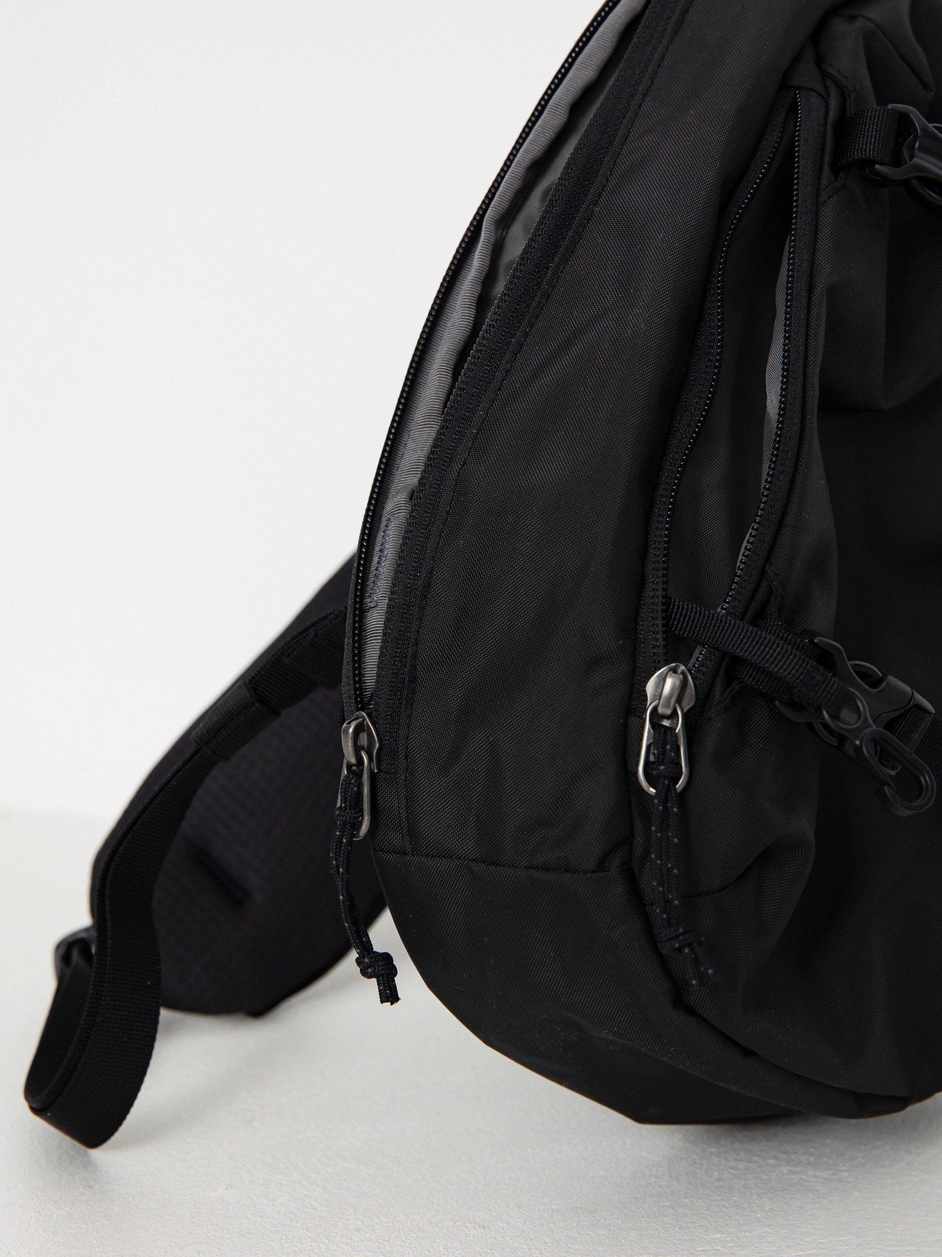 Patagonia Atom Sling 8L Hátizsák (black)