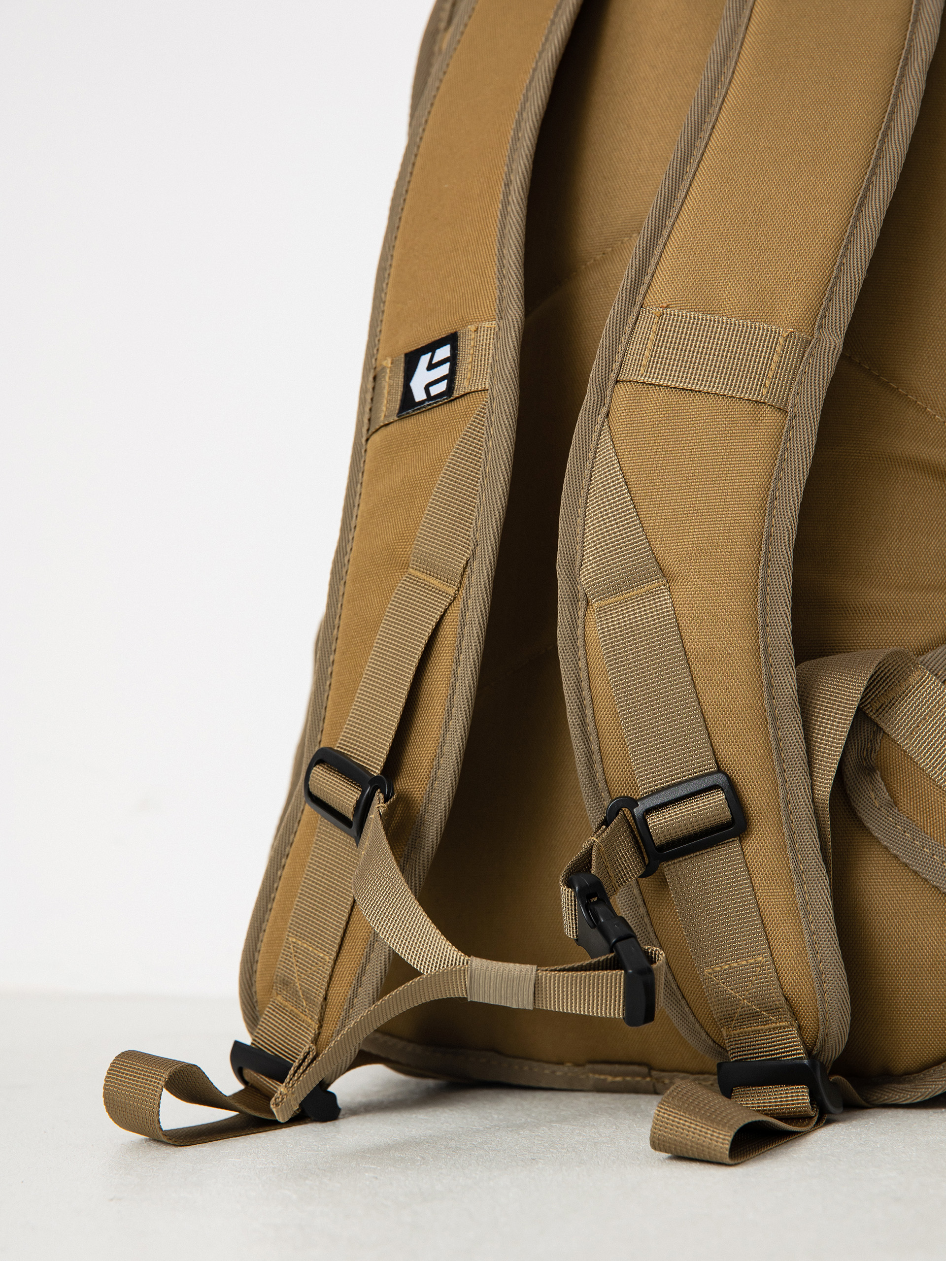 Etnies Independent Marana Light Hátizsák (tobacco)