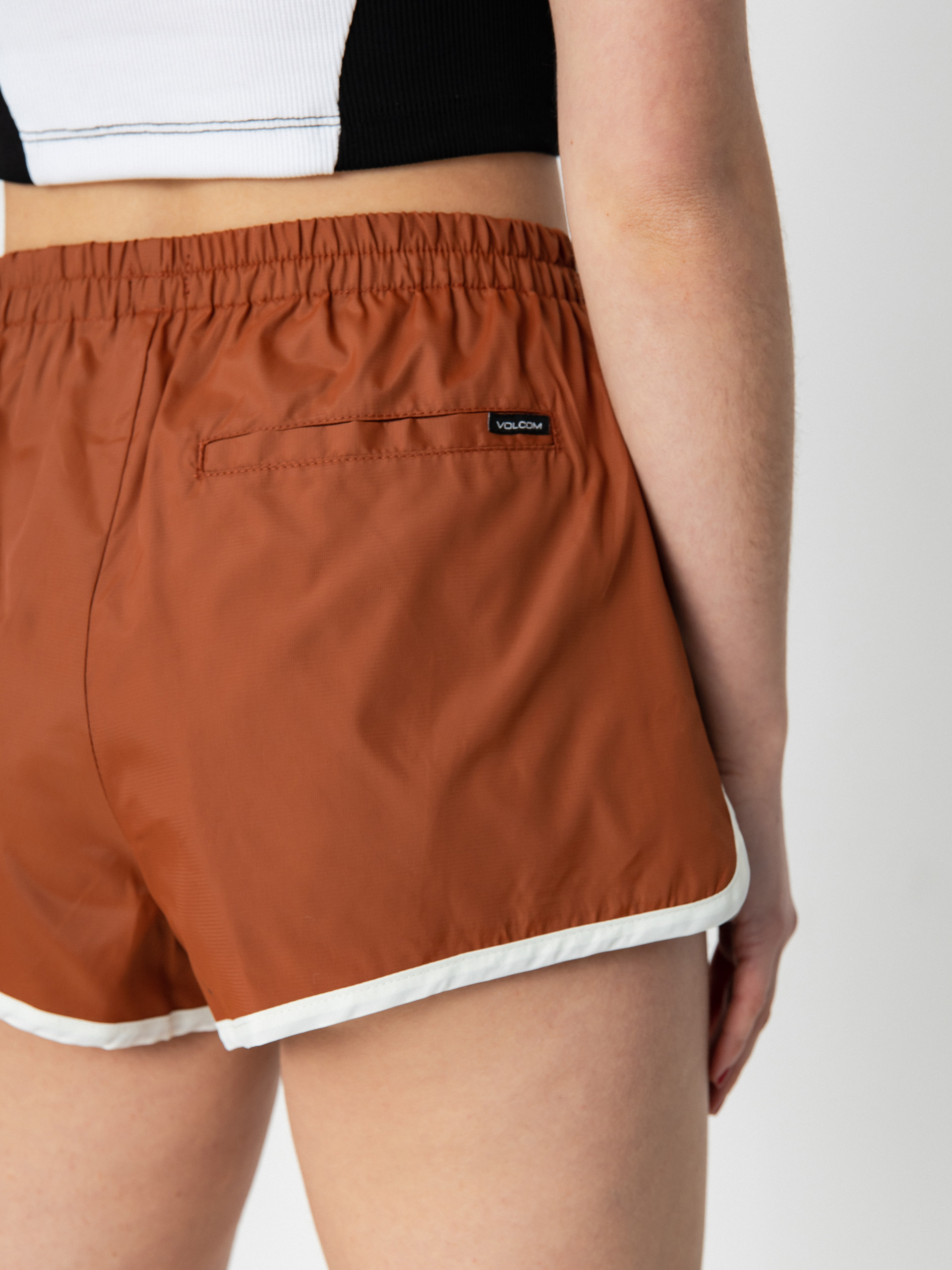 Volcom Coco Ho Runner Rövidnadrág Wmn (dark clay)