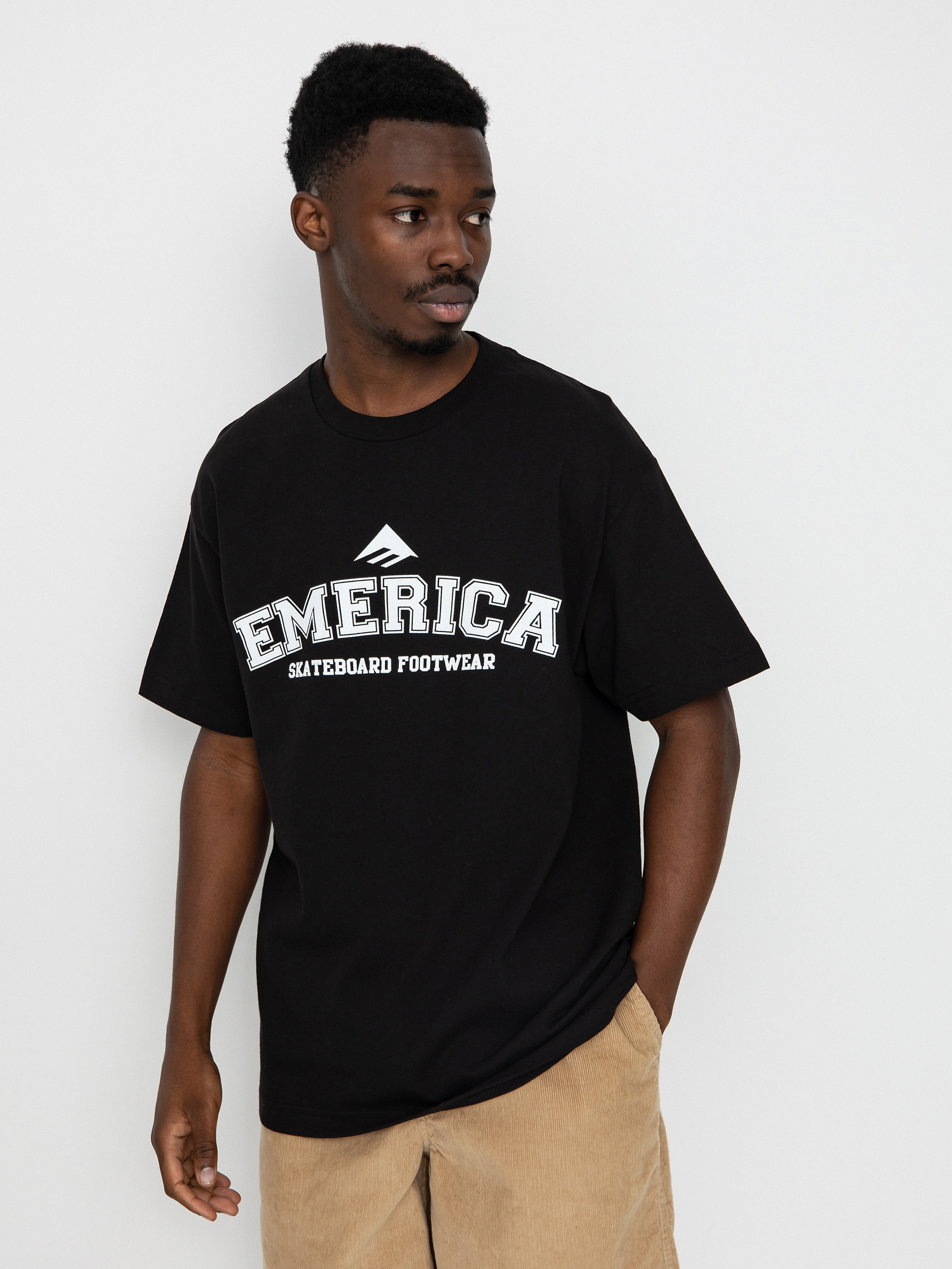 Emerica Collegiate Póló (black)