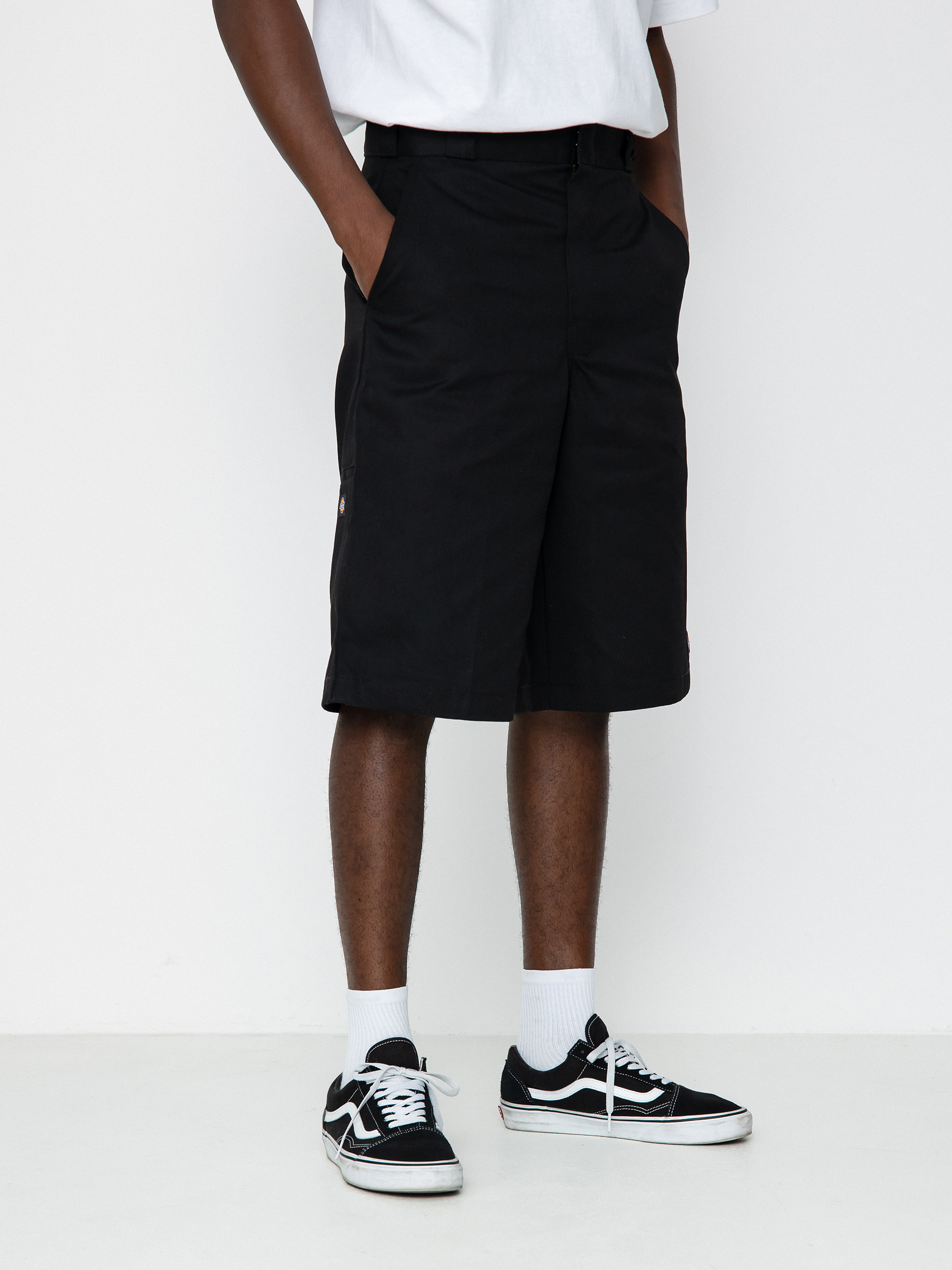 Dickies 13Inch Multi Pocket Rövidnadrág (black)