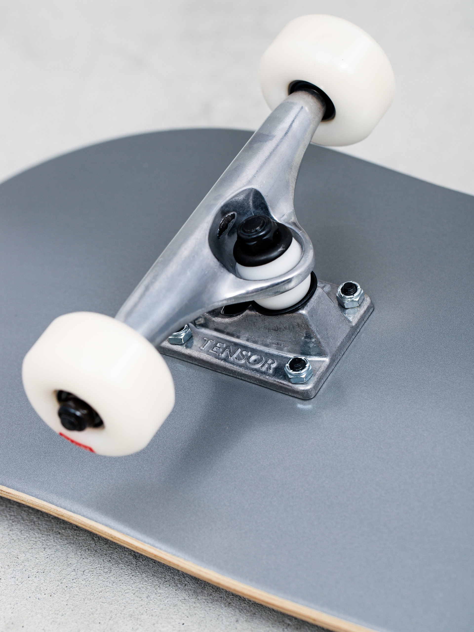 Globe Goodstock Komplett gördeszka (gunmetal)