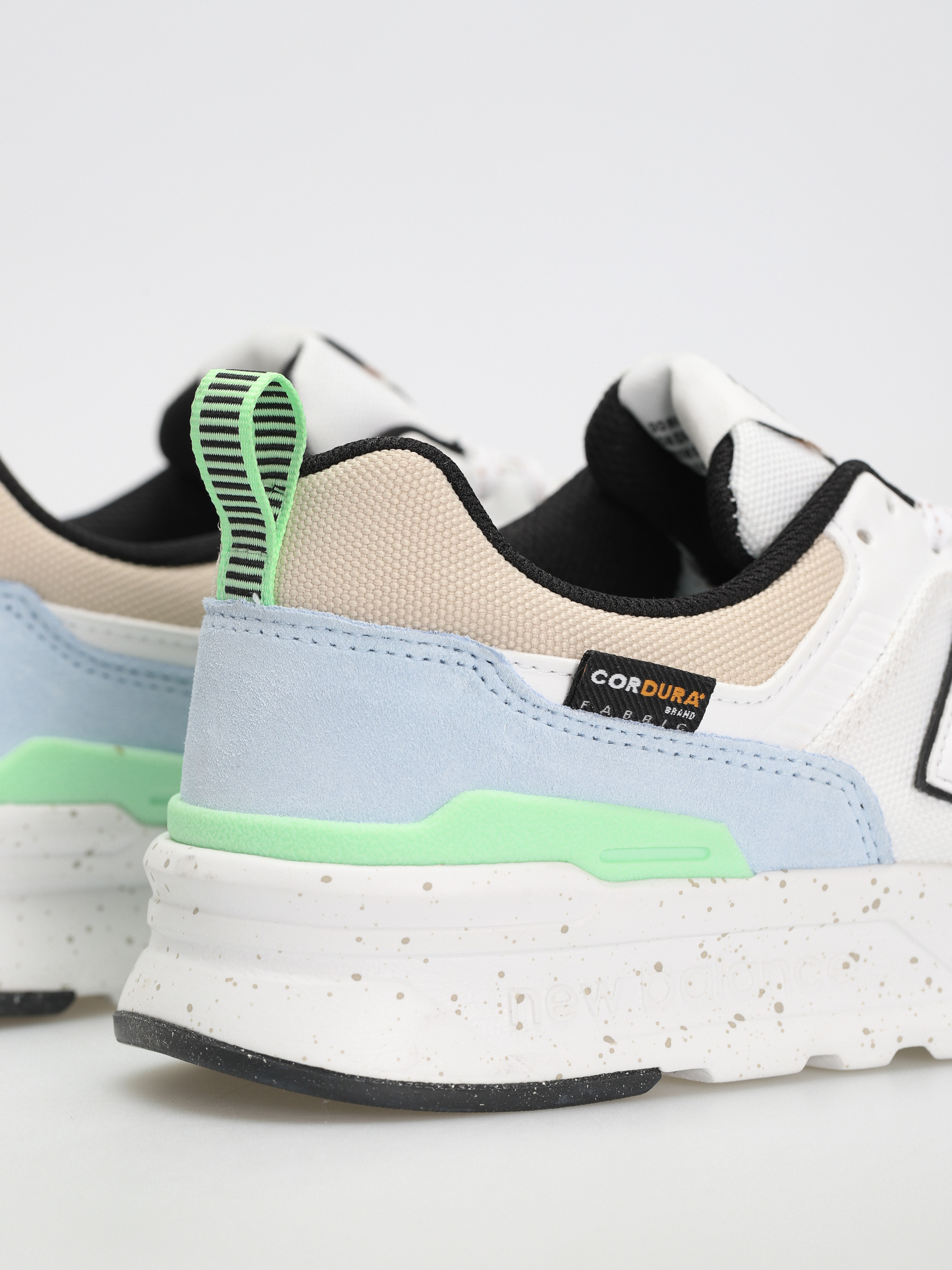 New Balance 997 Cipők (sandstone)