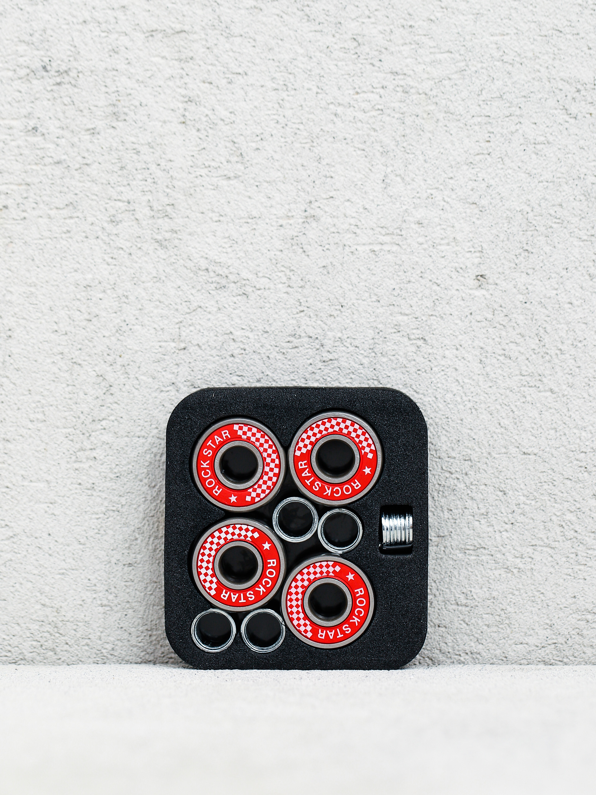 Rock Star Bearings 8 Pack Abec 9 Metal Ball Bearings Csapágy (black/red)