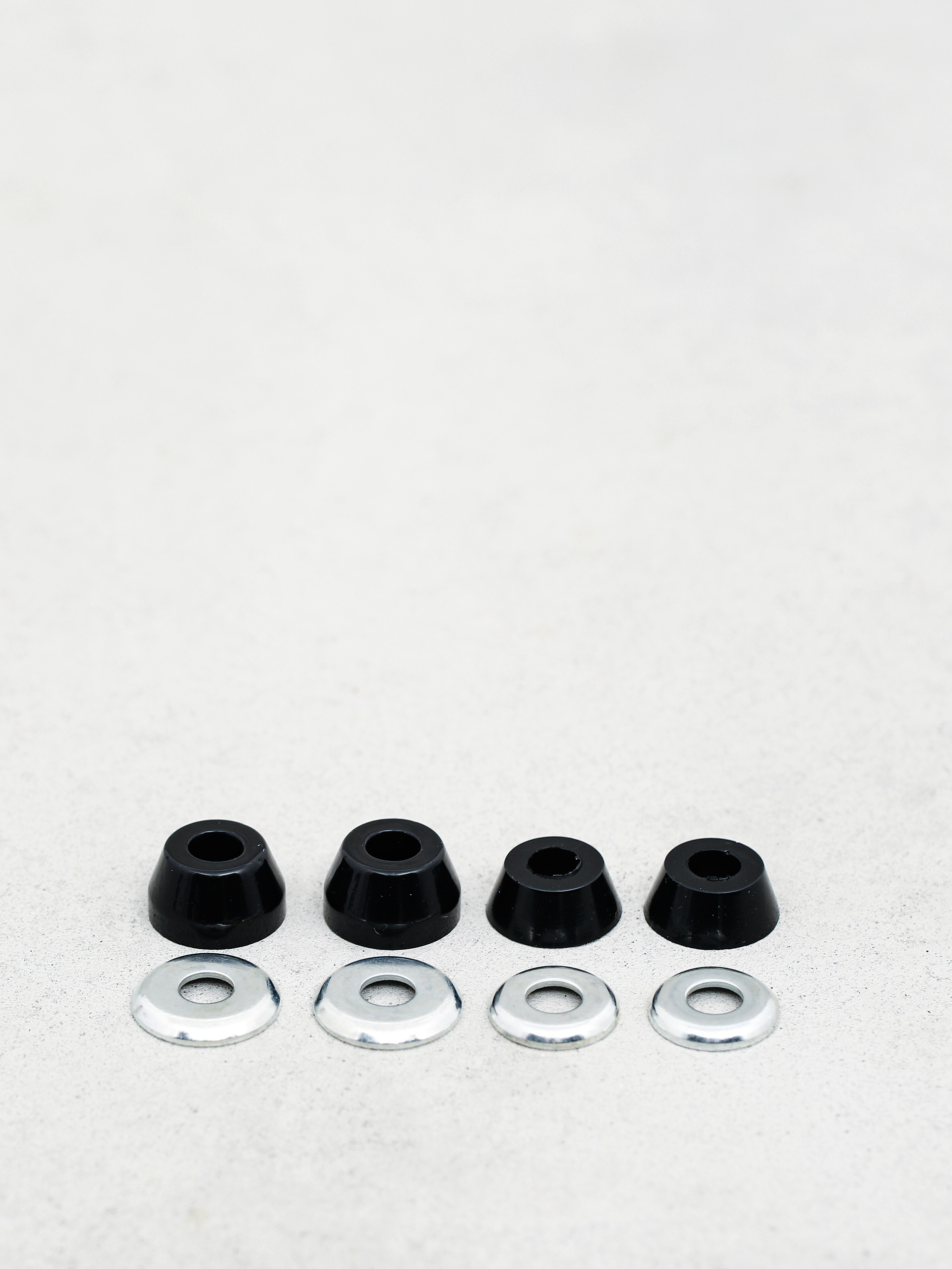 Independent Standard Conical 94 Hard Gumipogácsa (black)