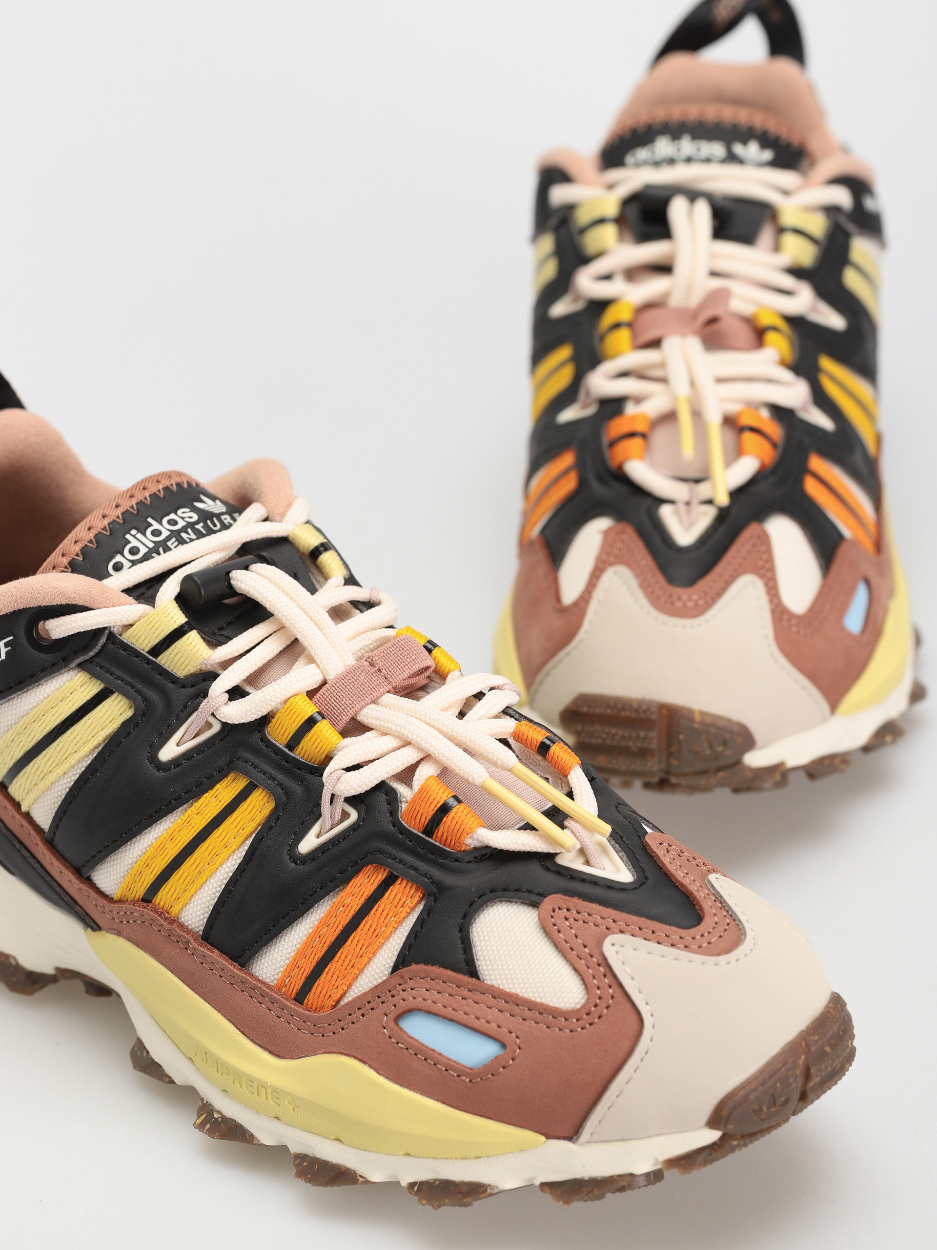 adidas Originals Hyperturf Cipők (cblack/wonwhi/clastr)