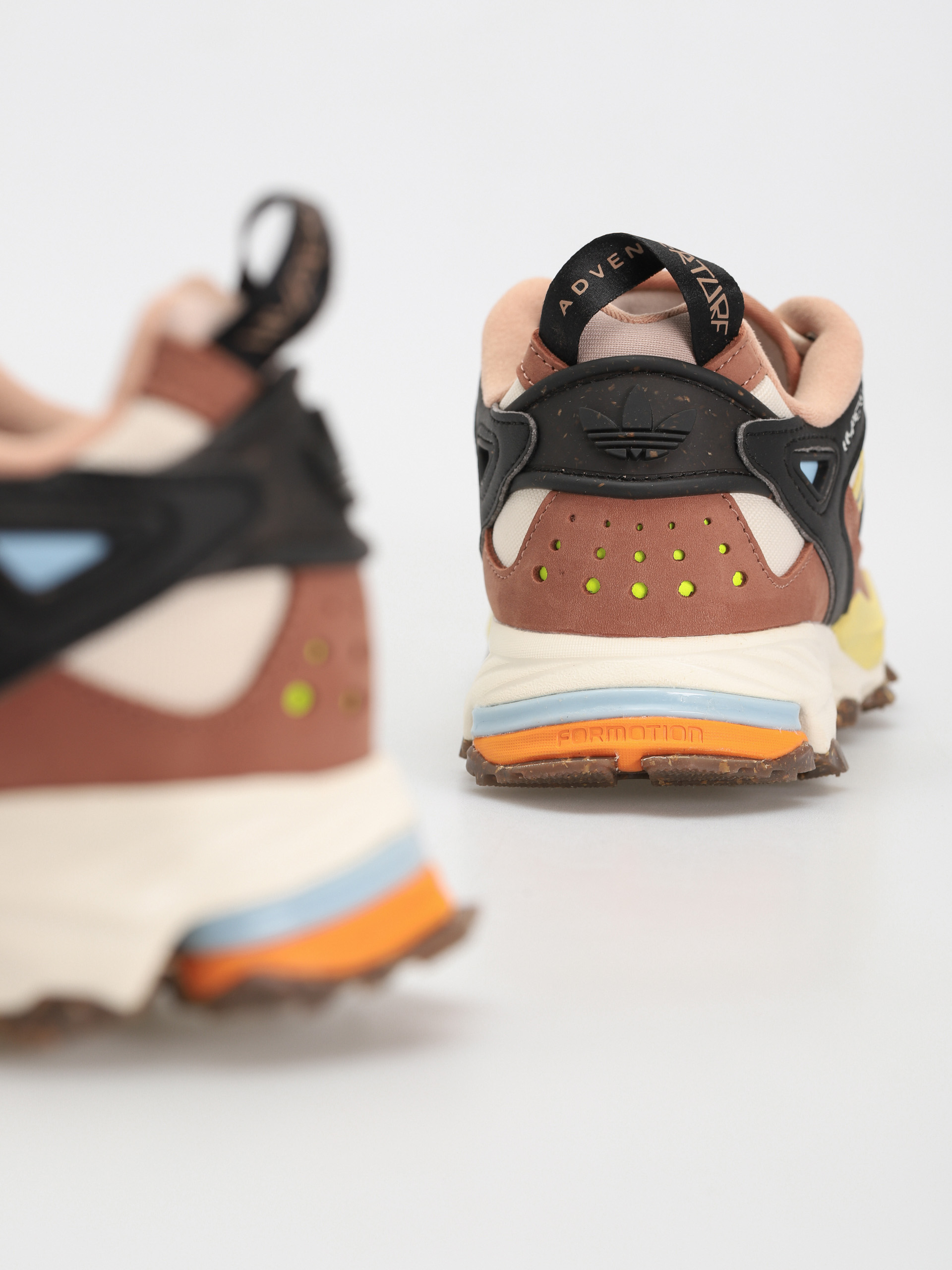 adidas Originals Hyperturf Cipők (cblack/wonwhi/clastr)