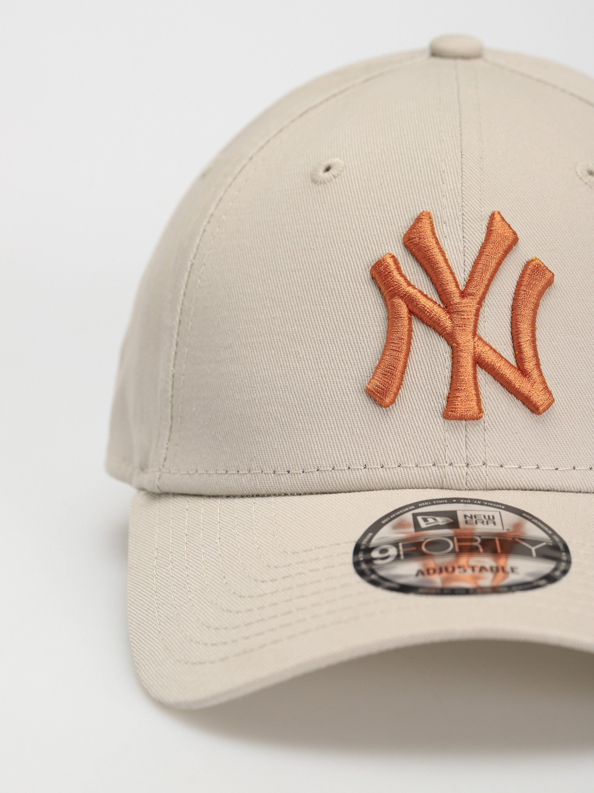 New Era League Essential 9Forty New York Yankees Baseball sapka (stone)