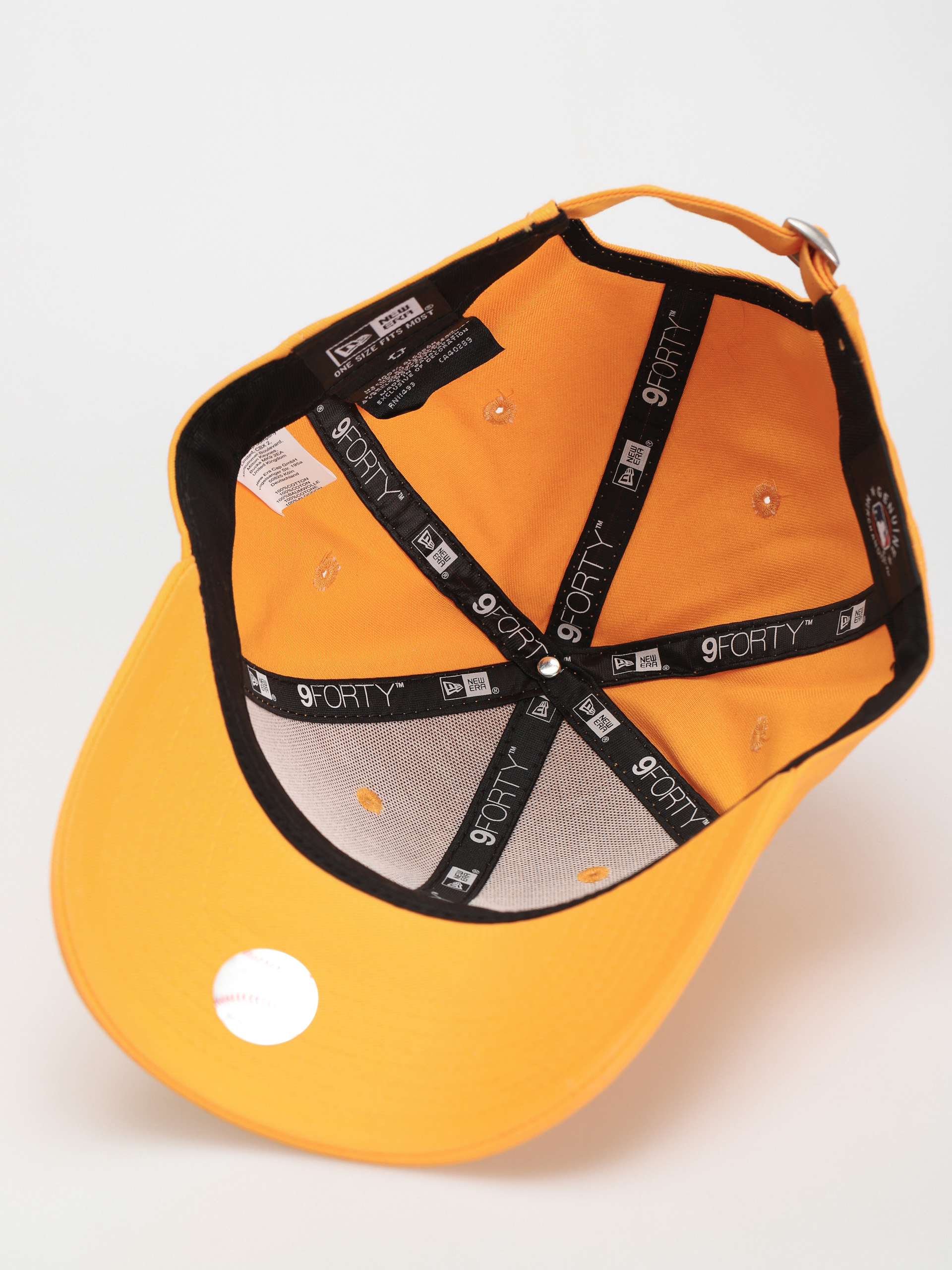 New Era League Essential 9Forty New York Yankees Baseball sapka (yellow)