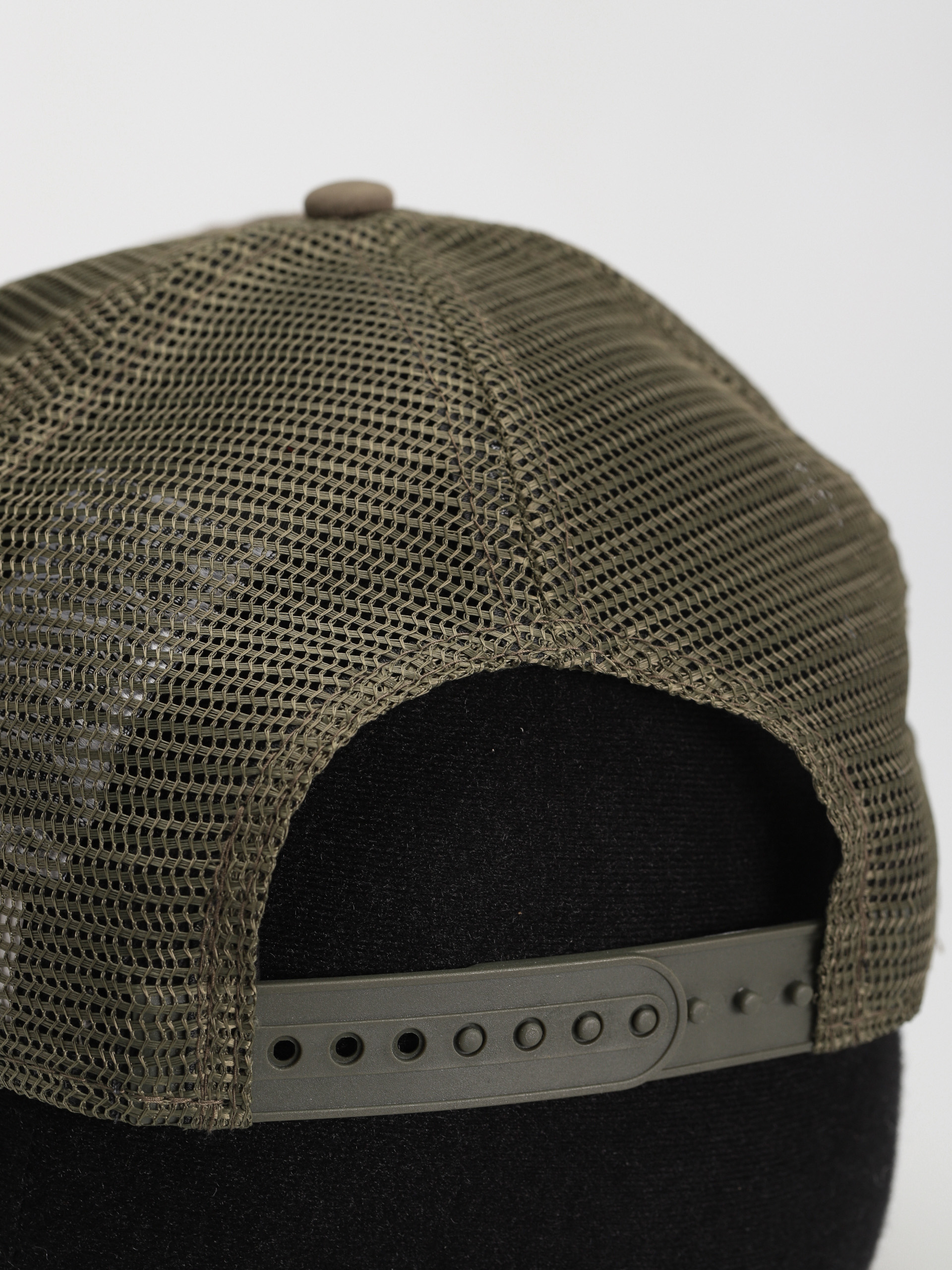 New Era Tech Ripstop Trucker New York Yankees Baseball sapka (brown)