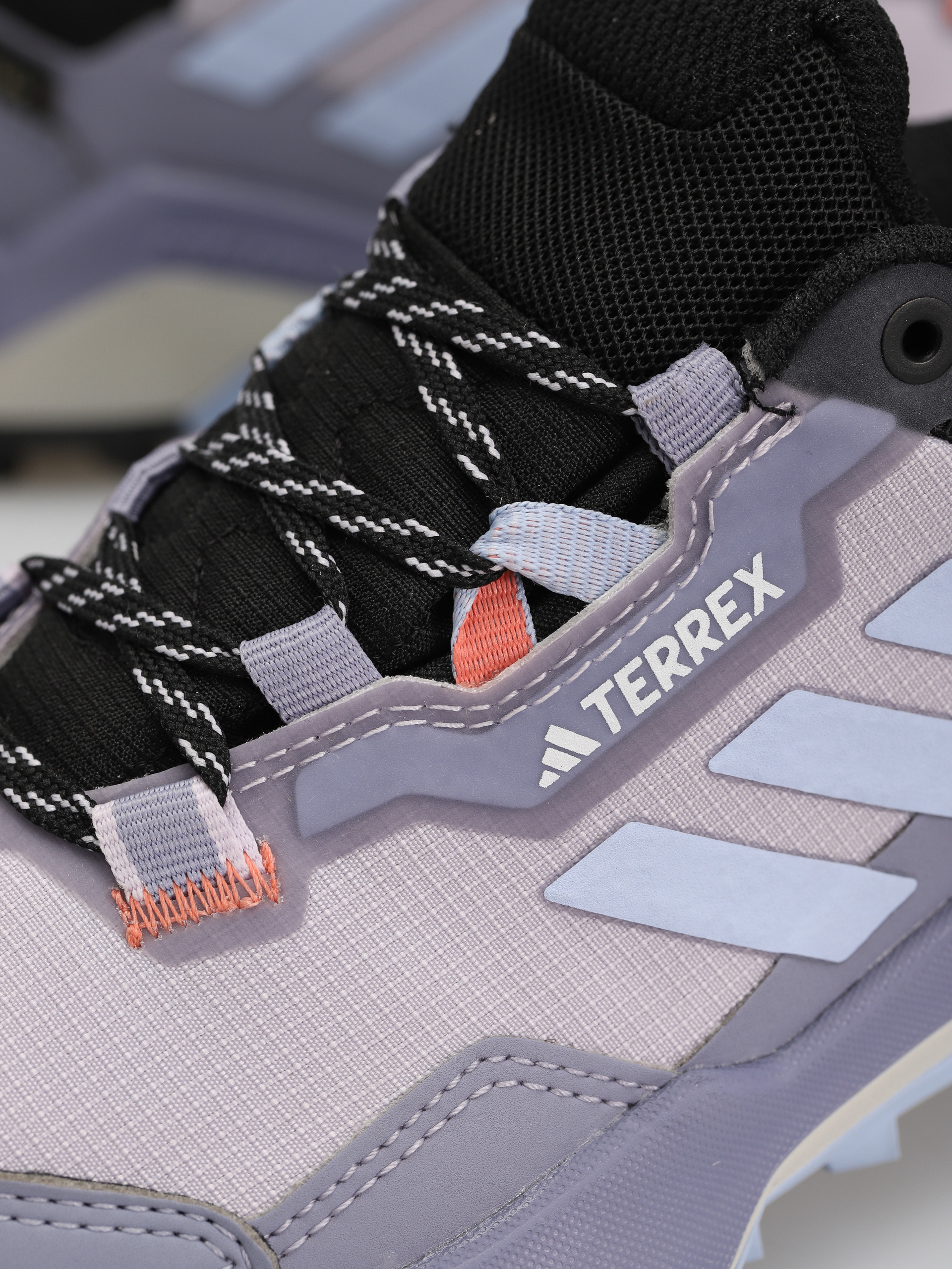 adidas  Terrex Ax4 Gtx W Cipők Wmn (silvio/bludaw/sogold)