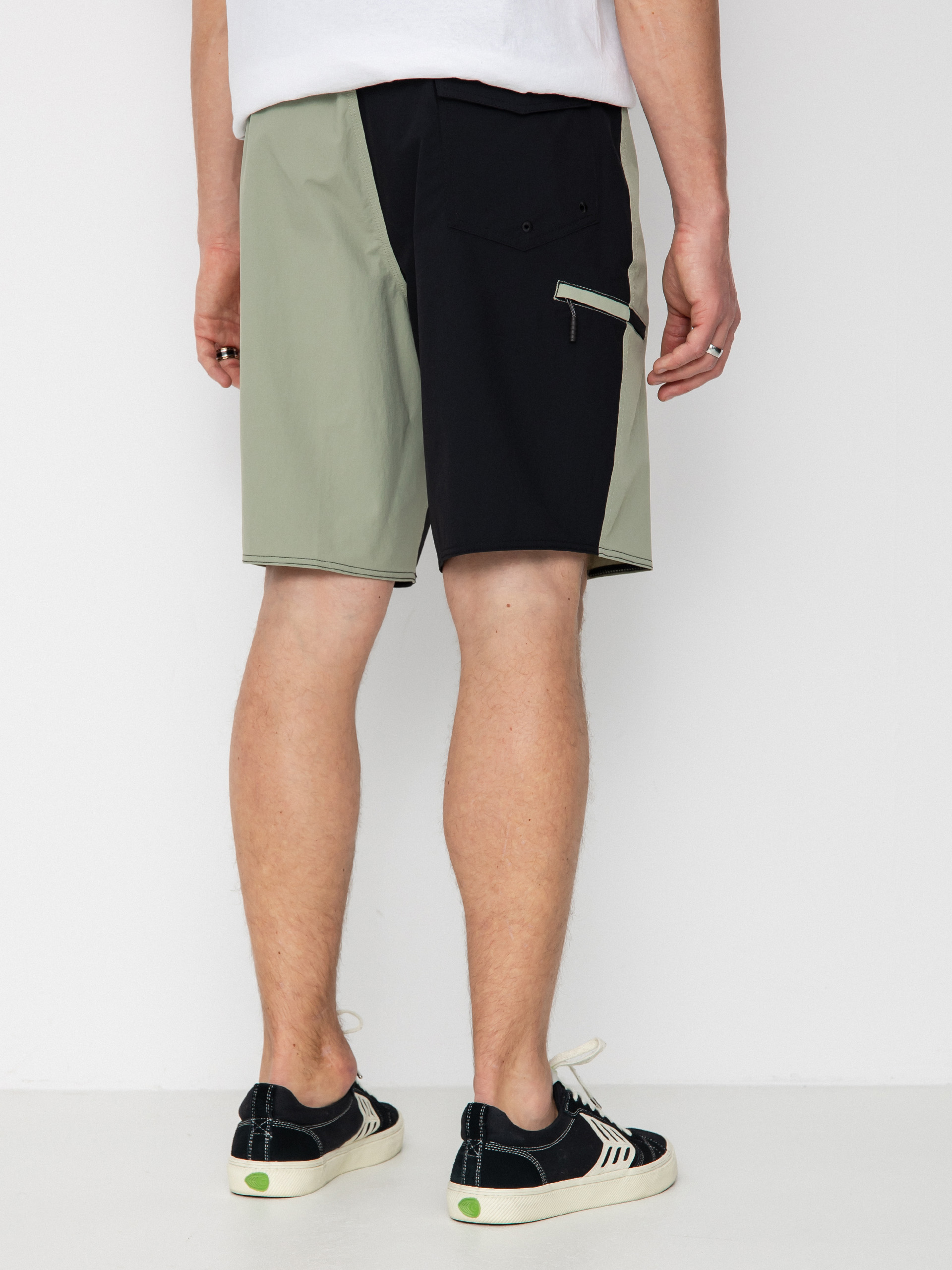 Volcom Surf Vitals Noa Deane 21 Boardshort (black)