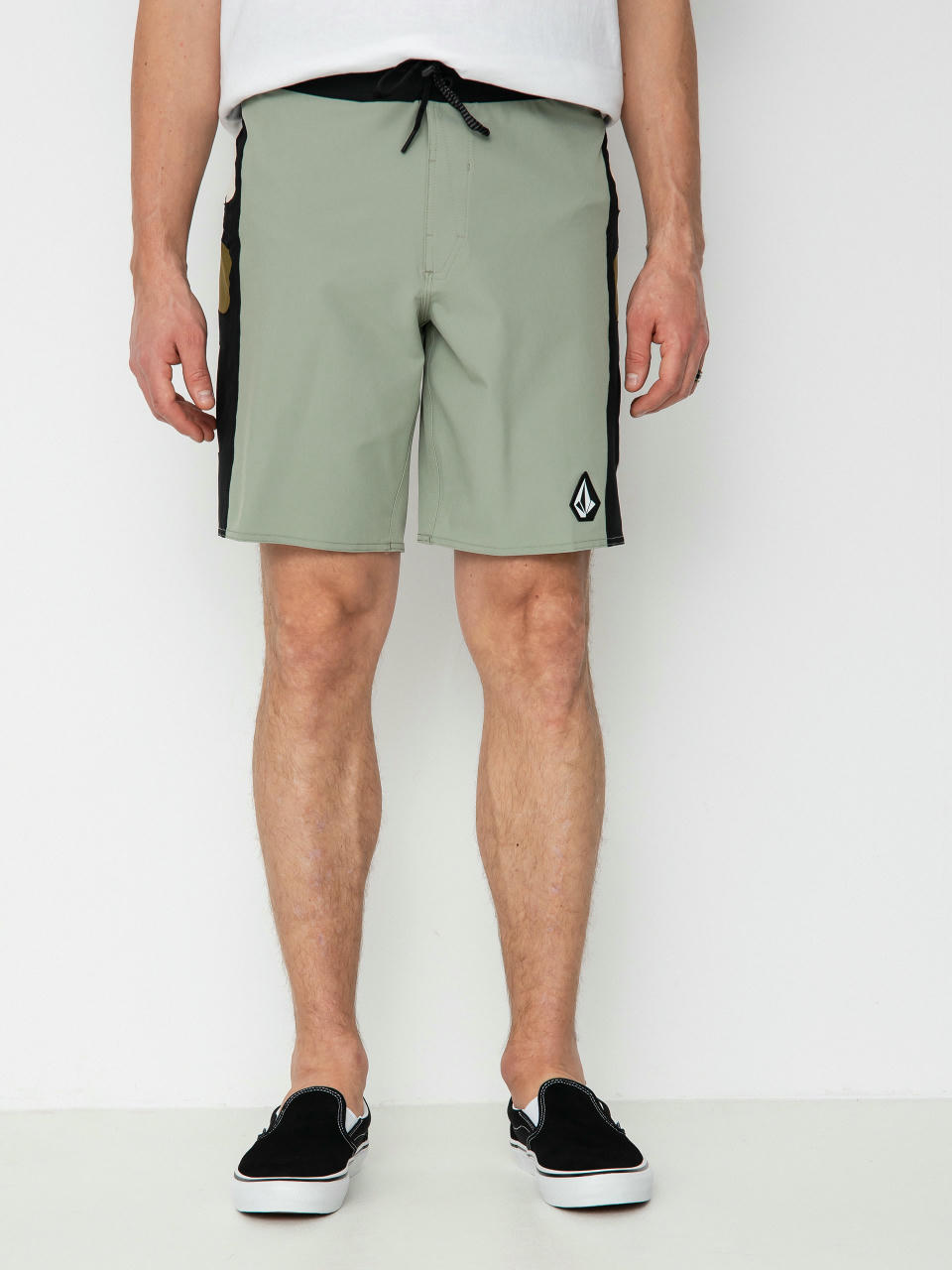 Volcom Surf Vitals Yago Dora 19 Boardshort (seagrass green)