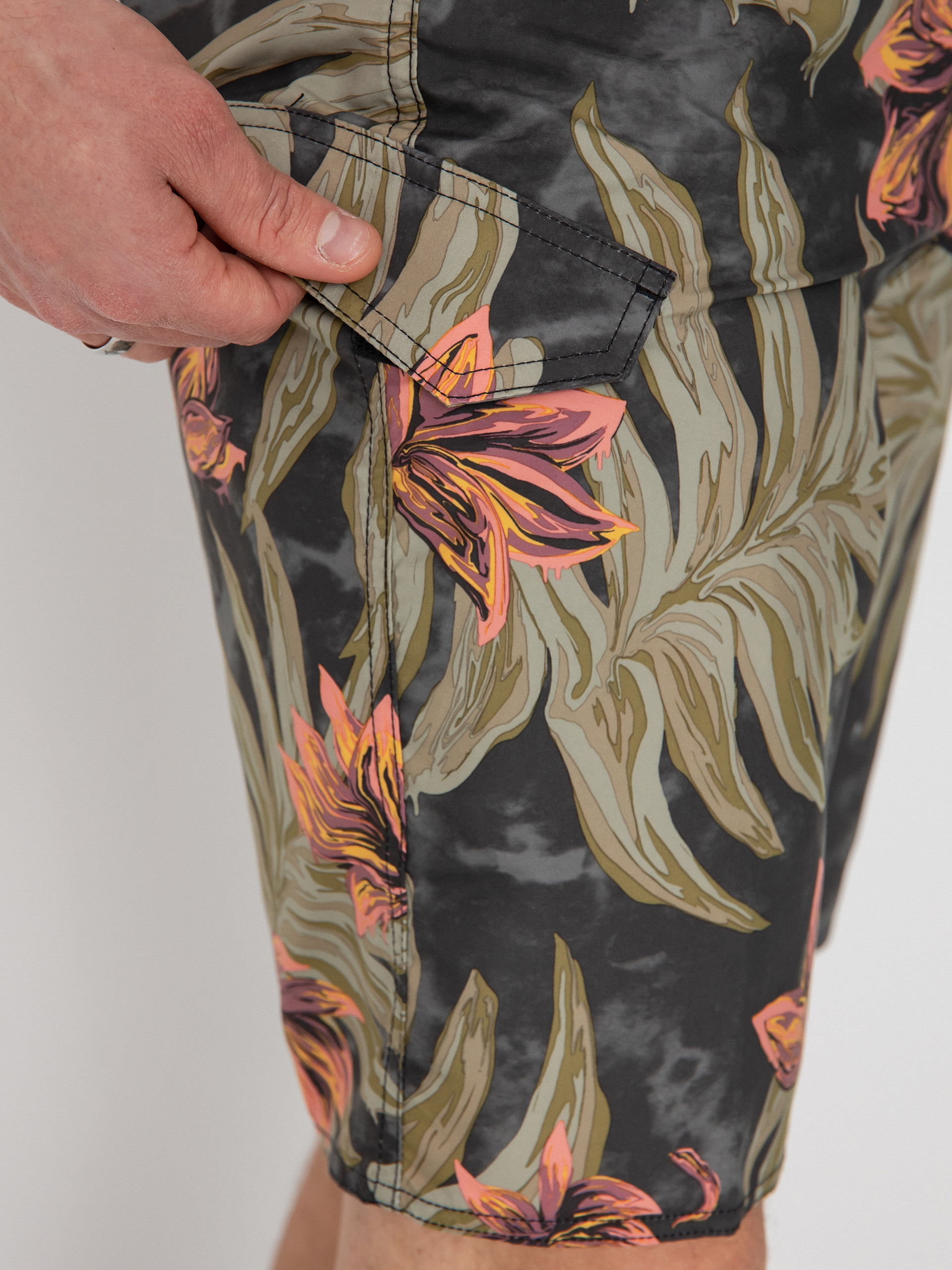 Volcom Mod Polydactal 20 Boardshort (rinsed black)