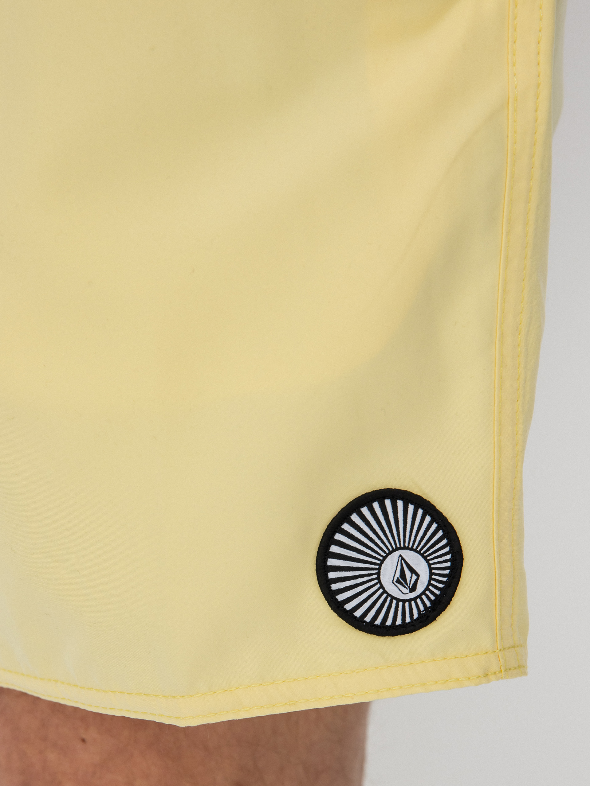 Volcom Lido Solid Trunk 16 Rövidnadrág (dawn yellow)