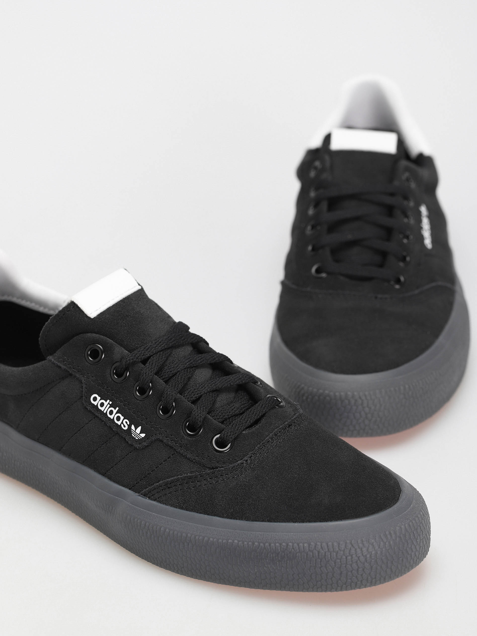 adidas Originals 3Mc Cipők (cblack/ftwwht/betsca)