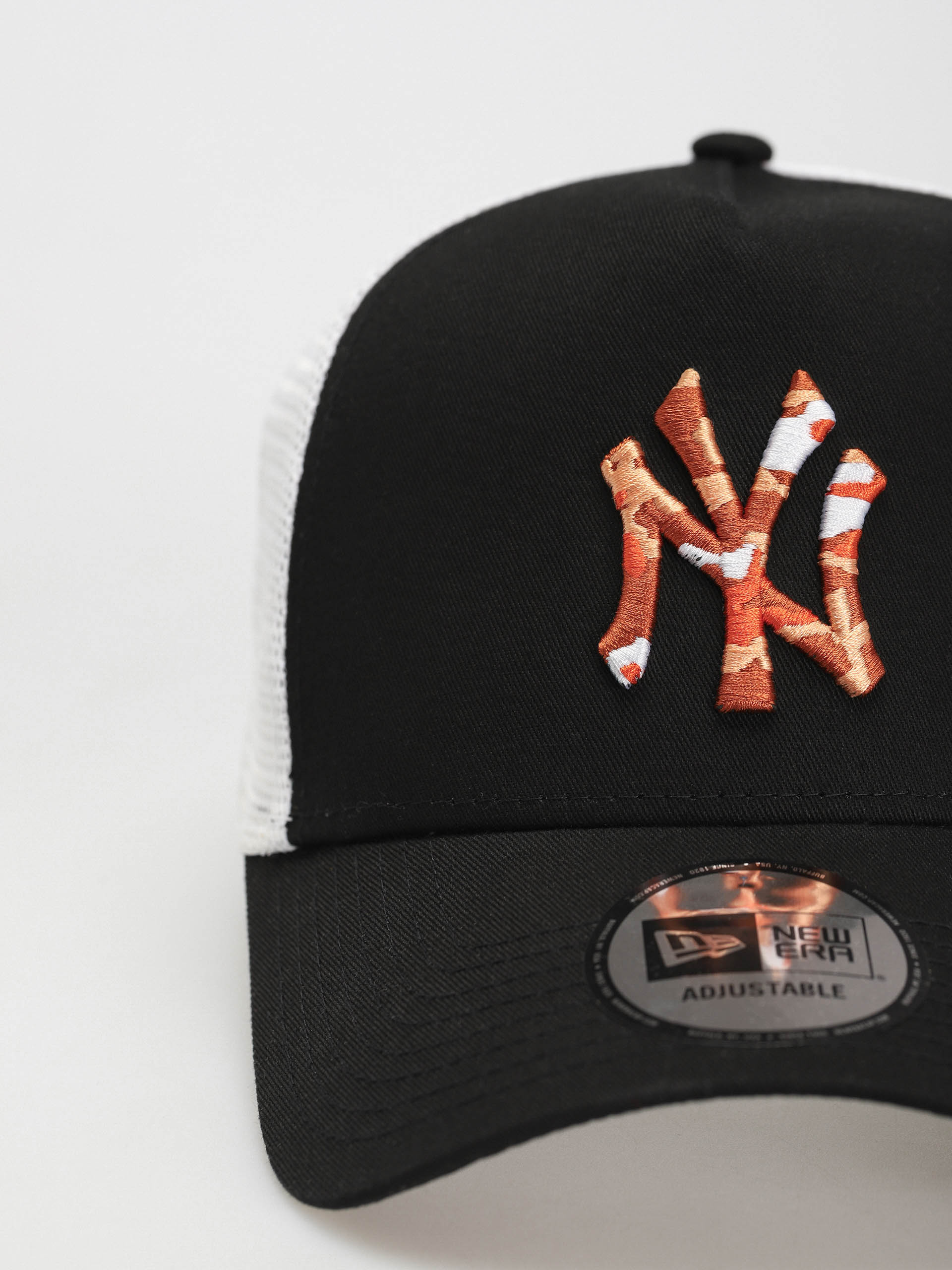 New Era Seasonal Infill Trucker New York Yankees Baseball sapka (black)