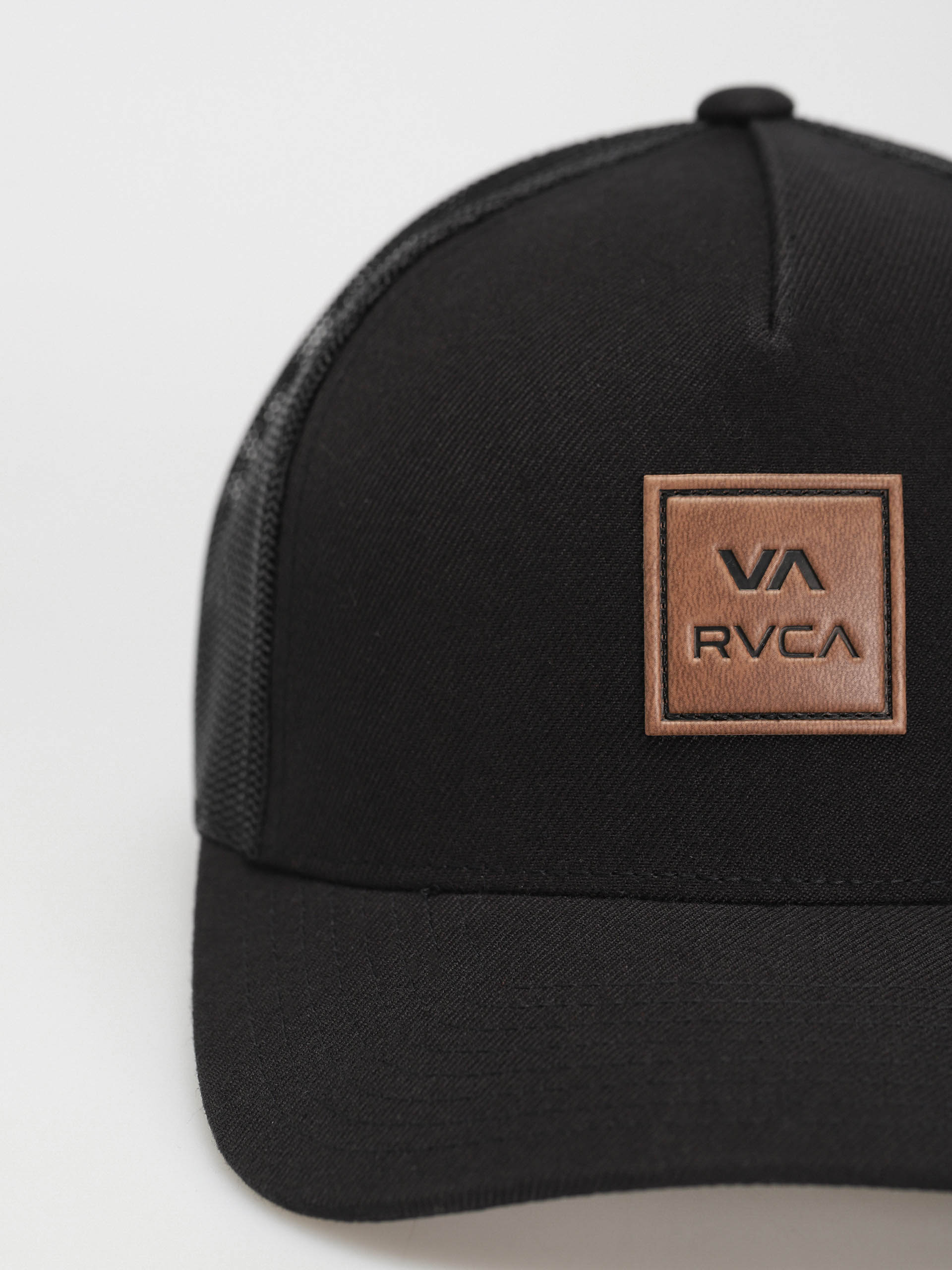 RVCA Va Atw Curved Brim Trucker Baseball sapka (black)
