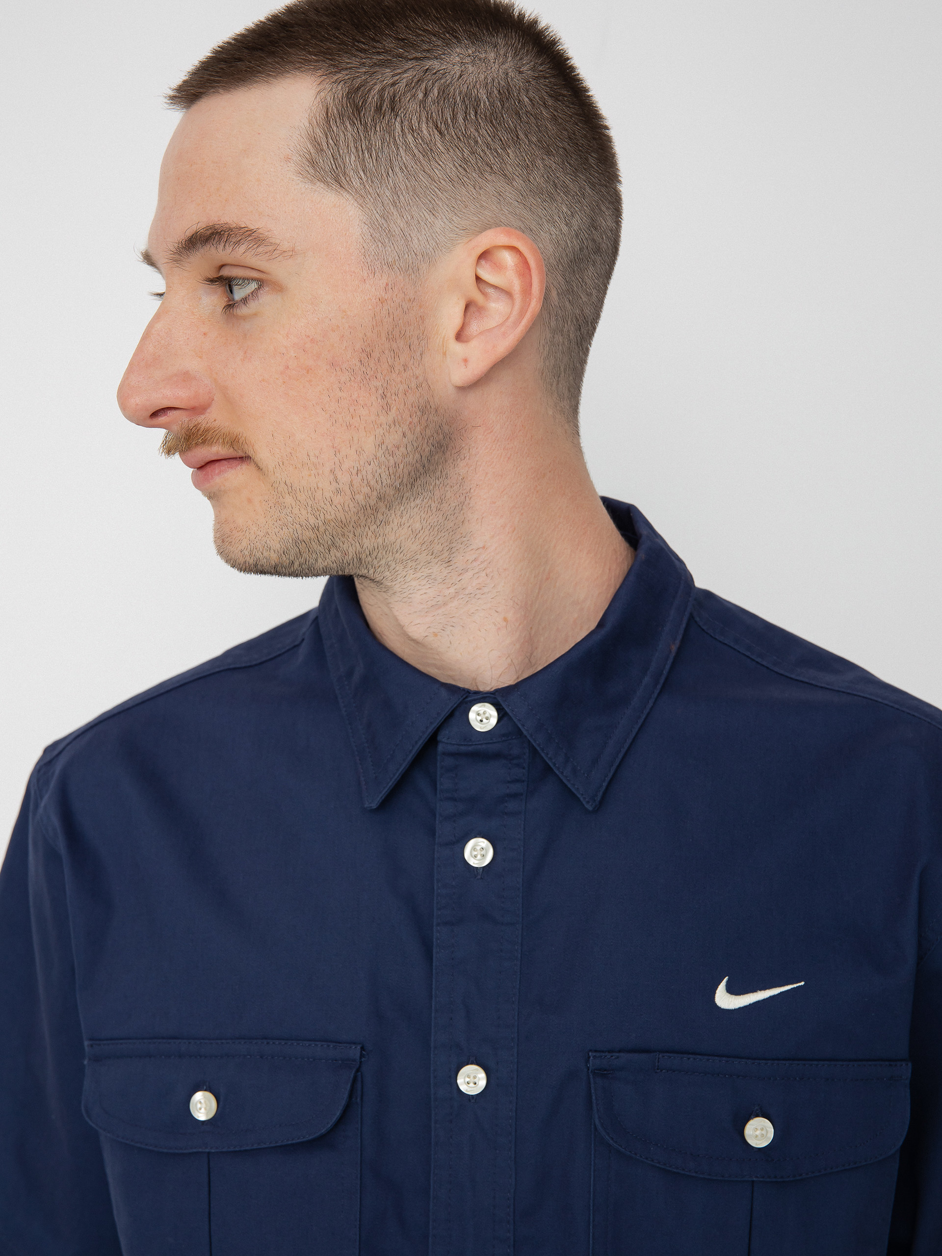 Nike SB Tanglin Woven Button Up Ing (midnight navy/coconut milk)