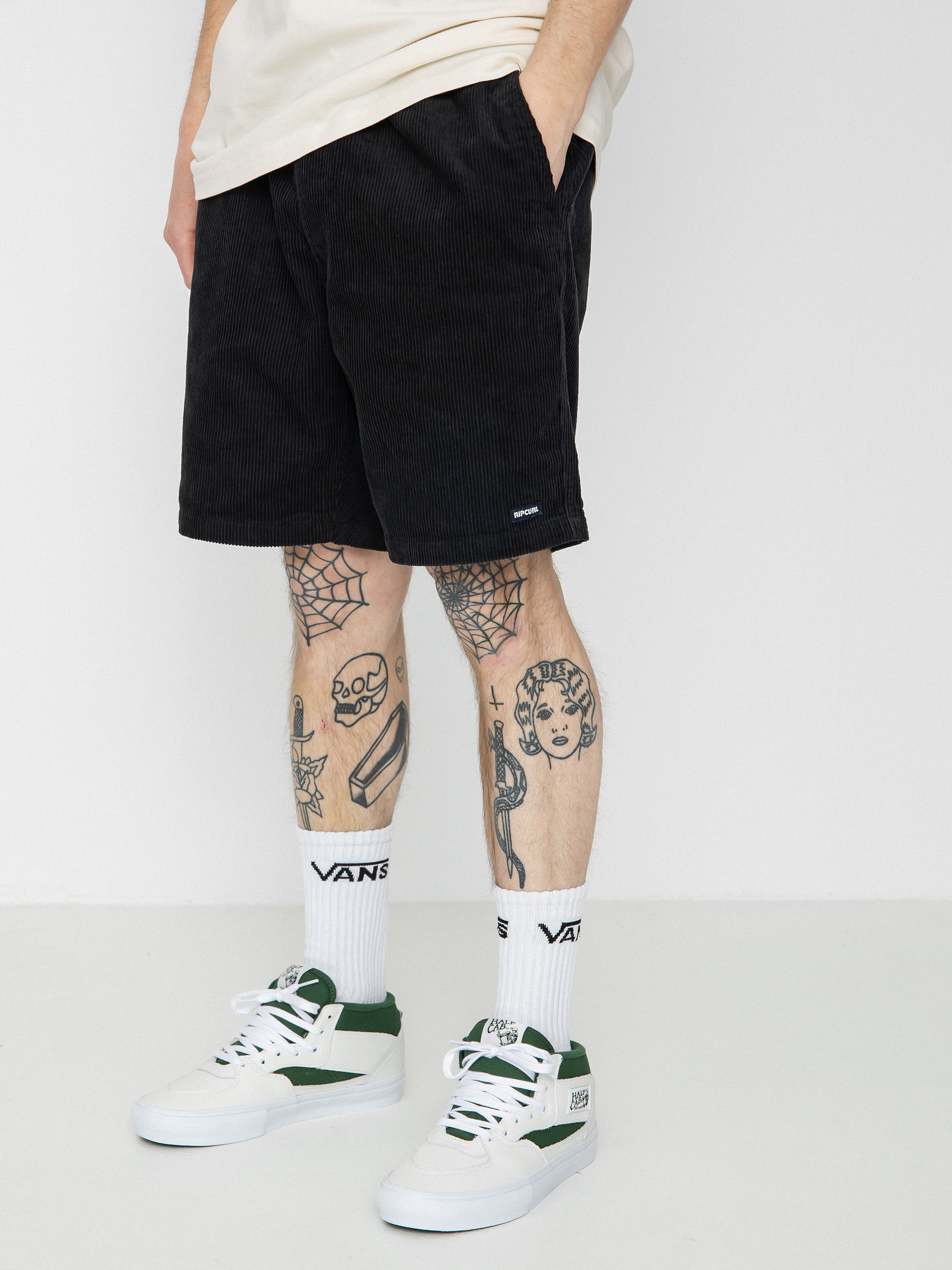 Rip Curl Surf Revival Cord Volley Rövidnadrág (washed black)