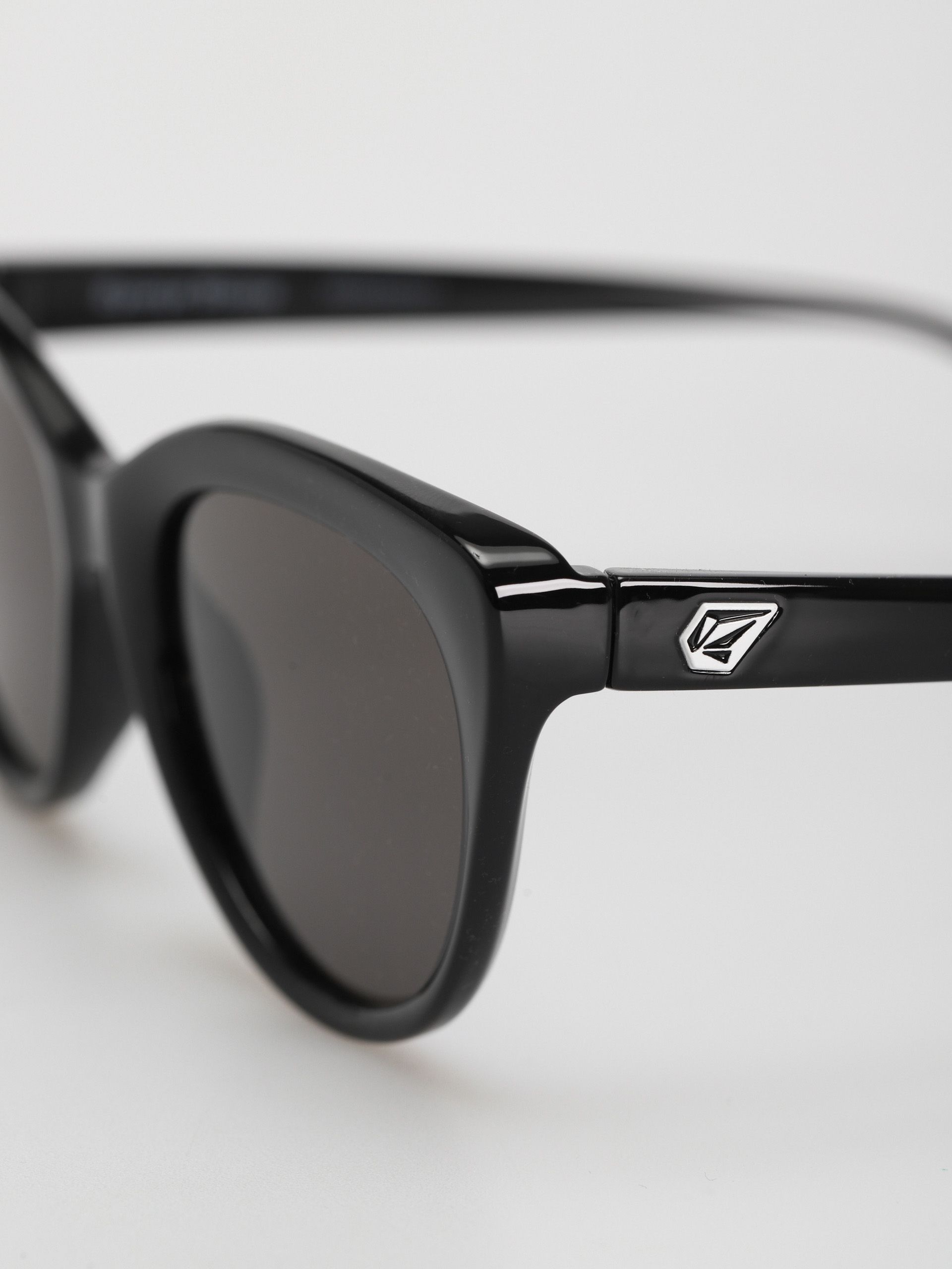 Volcom Eyeeye Stone Napszemüvegek Wmn (gloss black/gray)