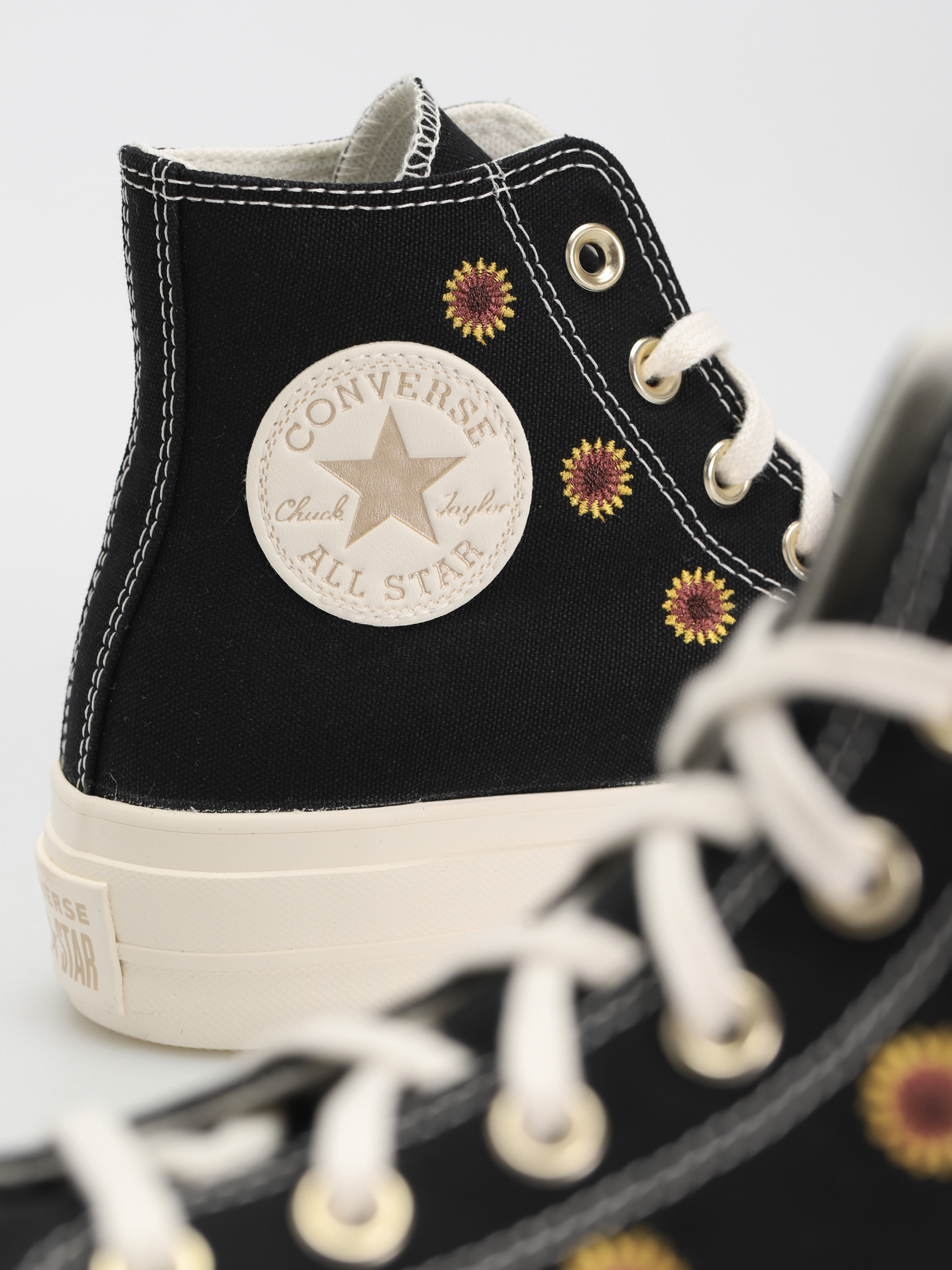 Converse Chuck Taylor All Star Lift Hi Tornacipők Wmn (black)