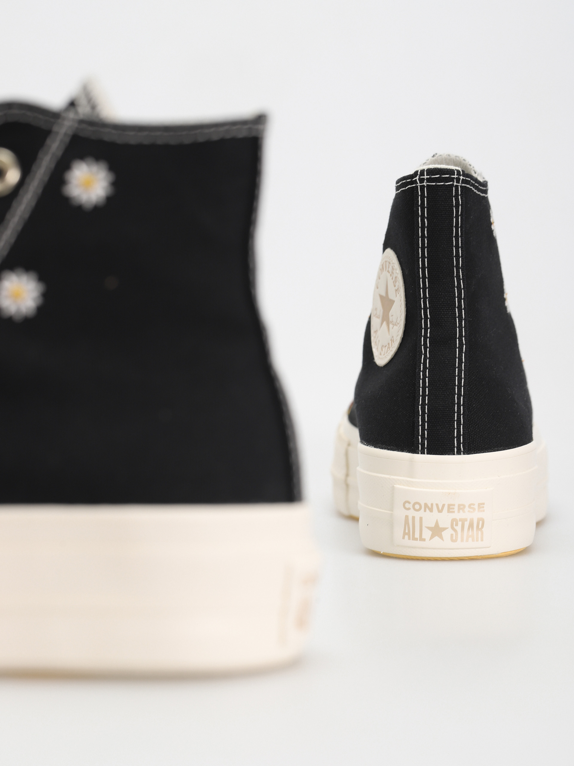 Converse Chuck Taylor All Star Lift Hi Tornacipők Wmn (black)