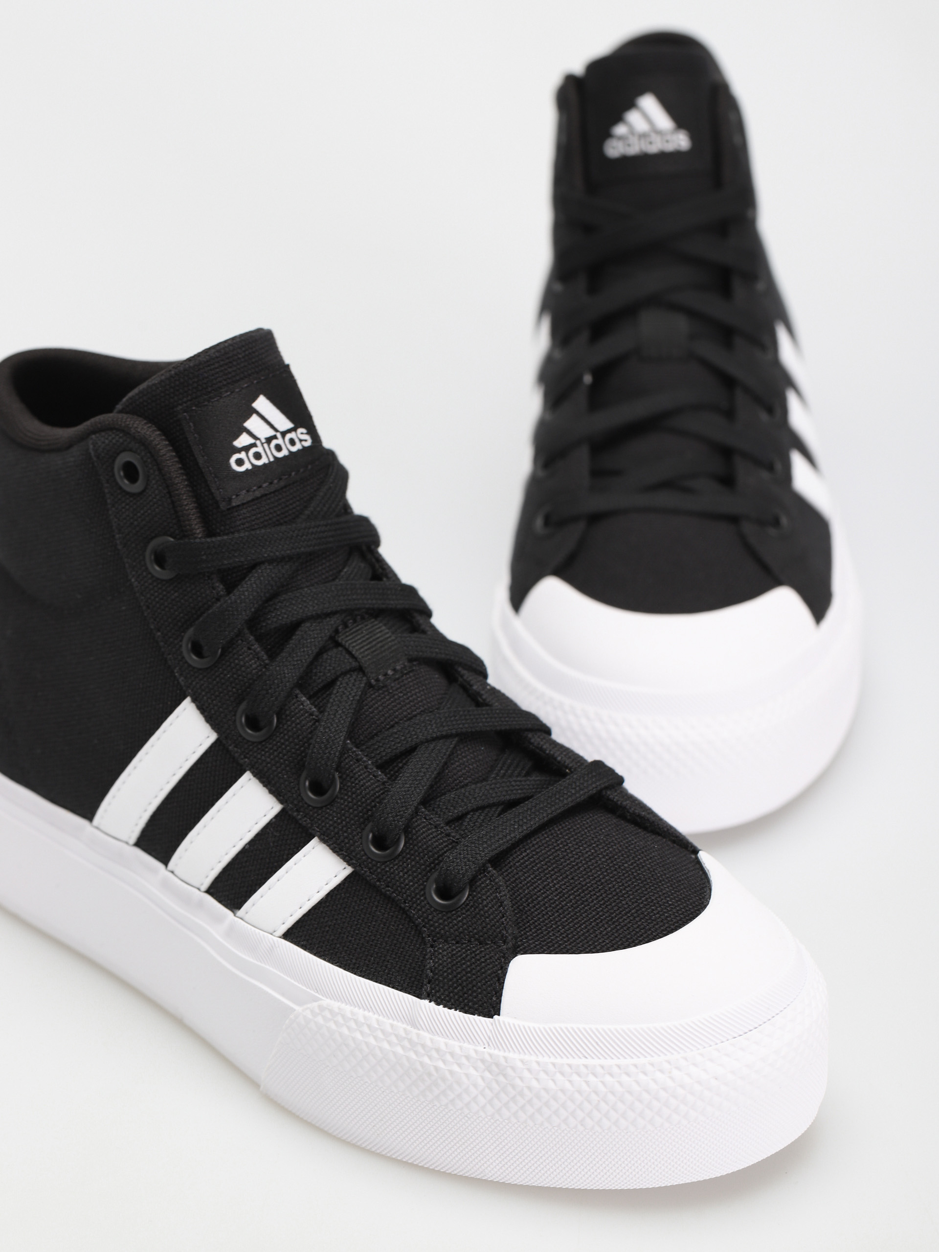 adidas Originals Bravada 2.0 Mid Platform Cipők Wmn (cblack/ftwwht/cblack)