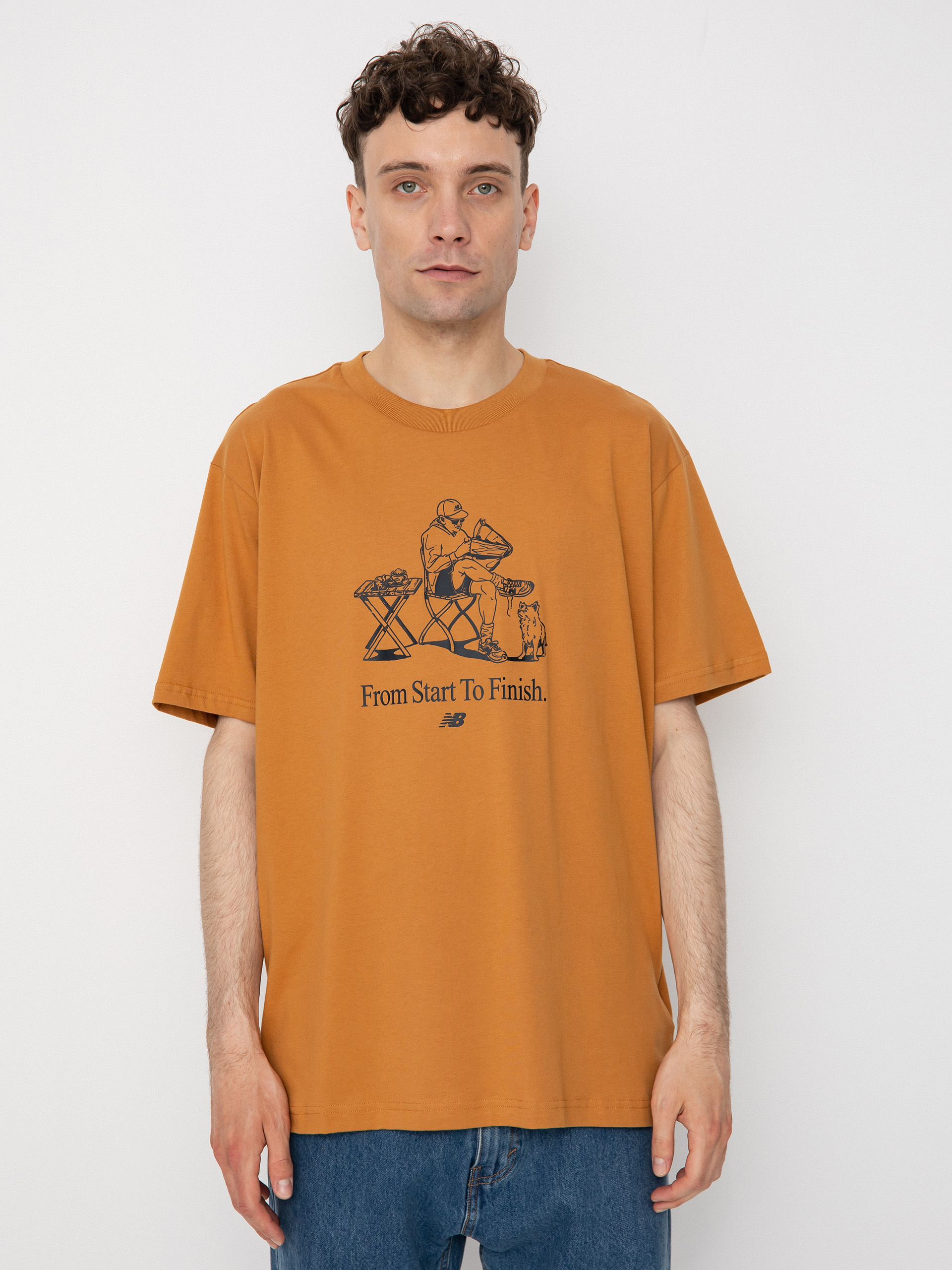 New Balance Essentials Cafe Grandpa póló (tobacco)