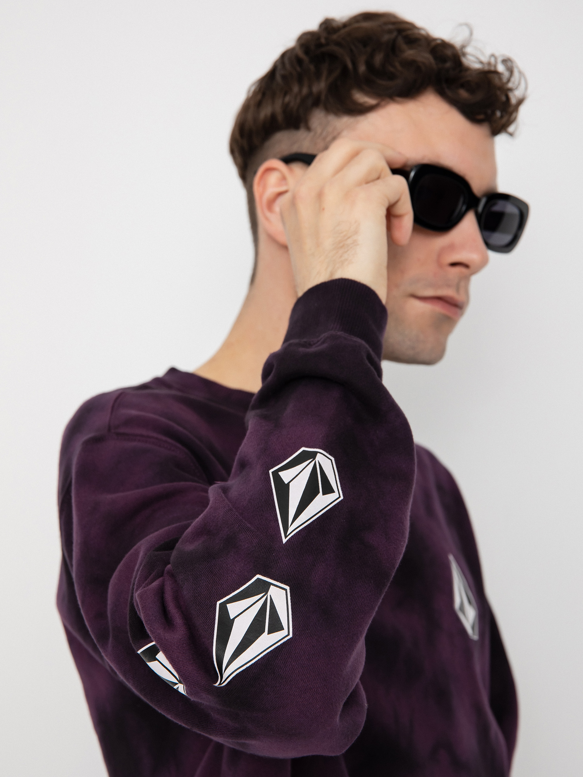 Volcom Iconic Stone Plus Crew Pulóver (mulberry)