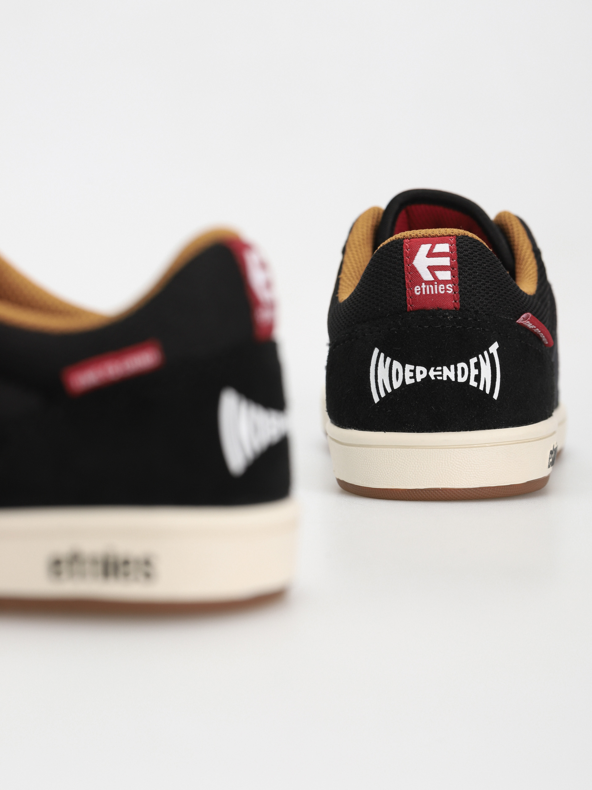 Etnies Kids Marana X Indy JR Cipők (black)