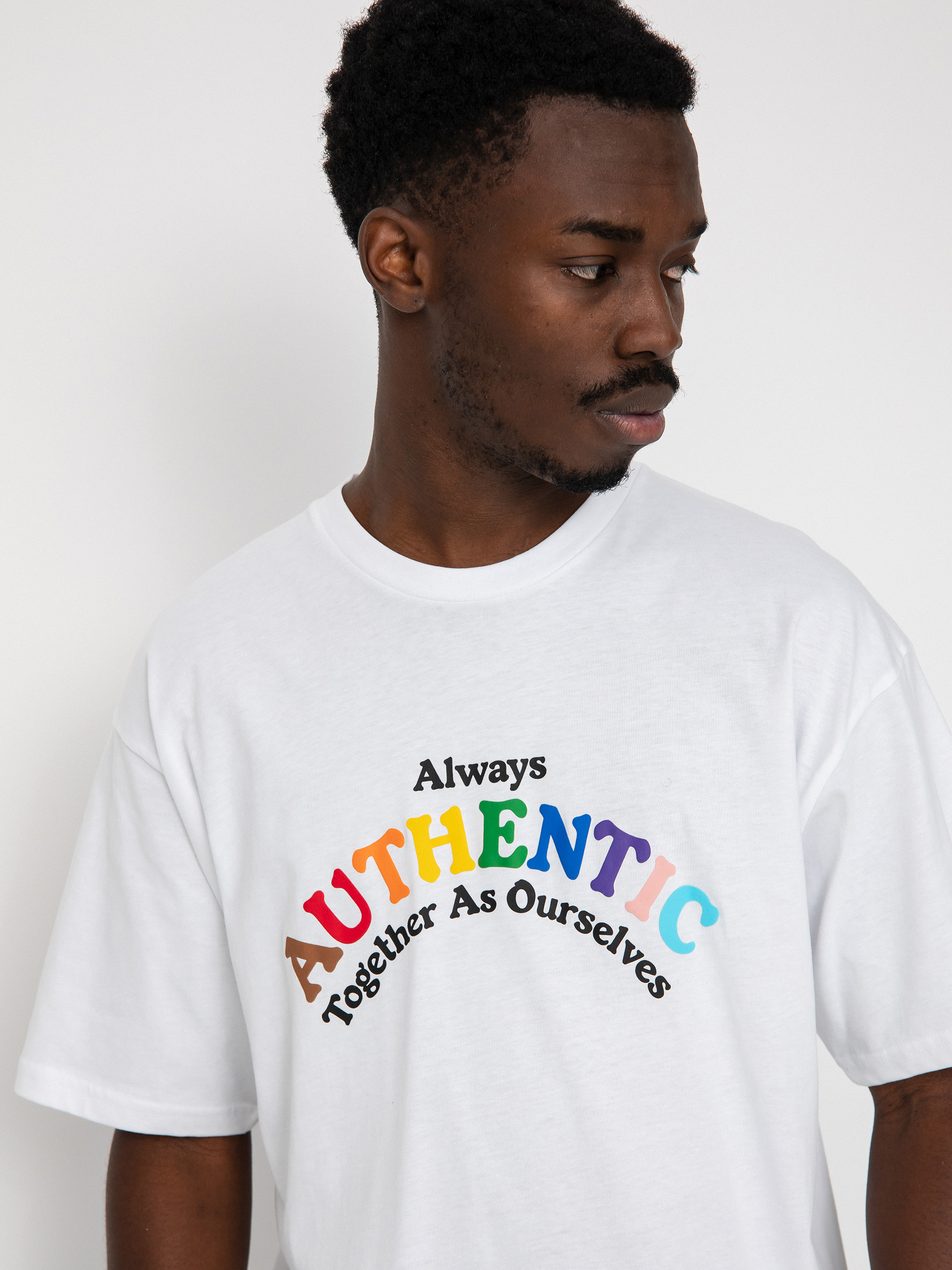 Vans 2023 Pride póló (white)