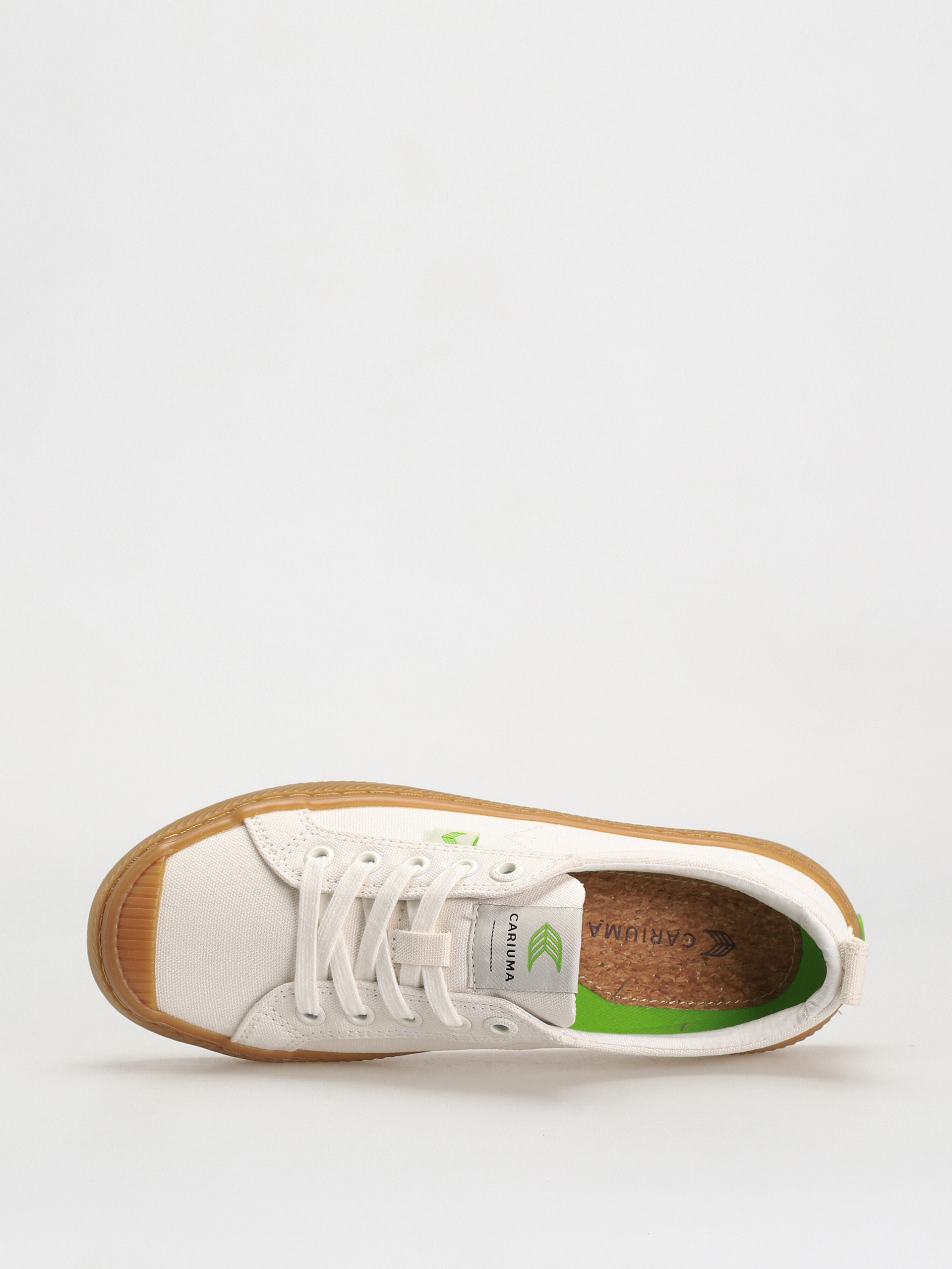 Cariuma Oca Low Cipők (gum off white)