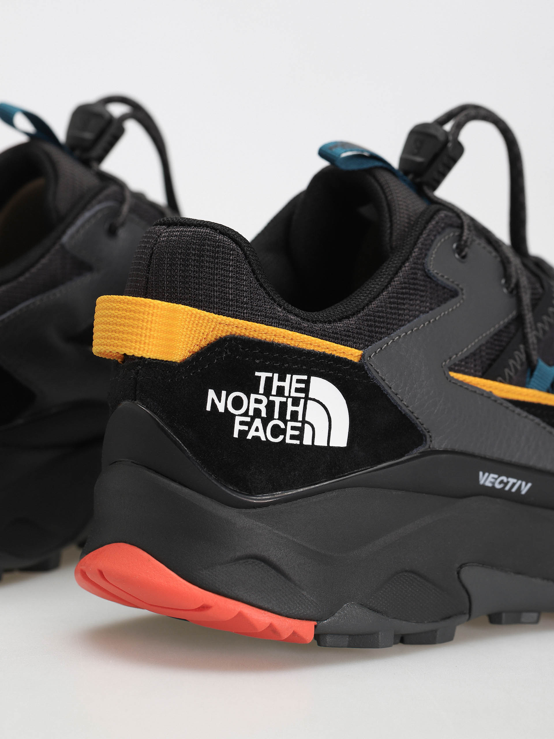 The North Face Vectiv Taraval Tech Cipők (tnf black/asphalt grey)