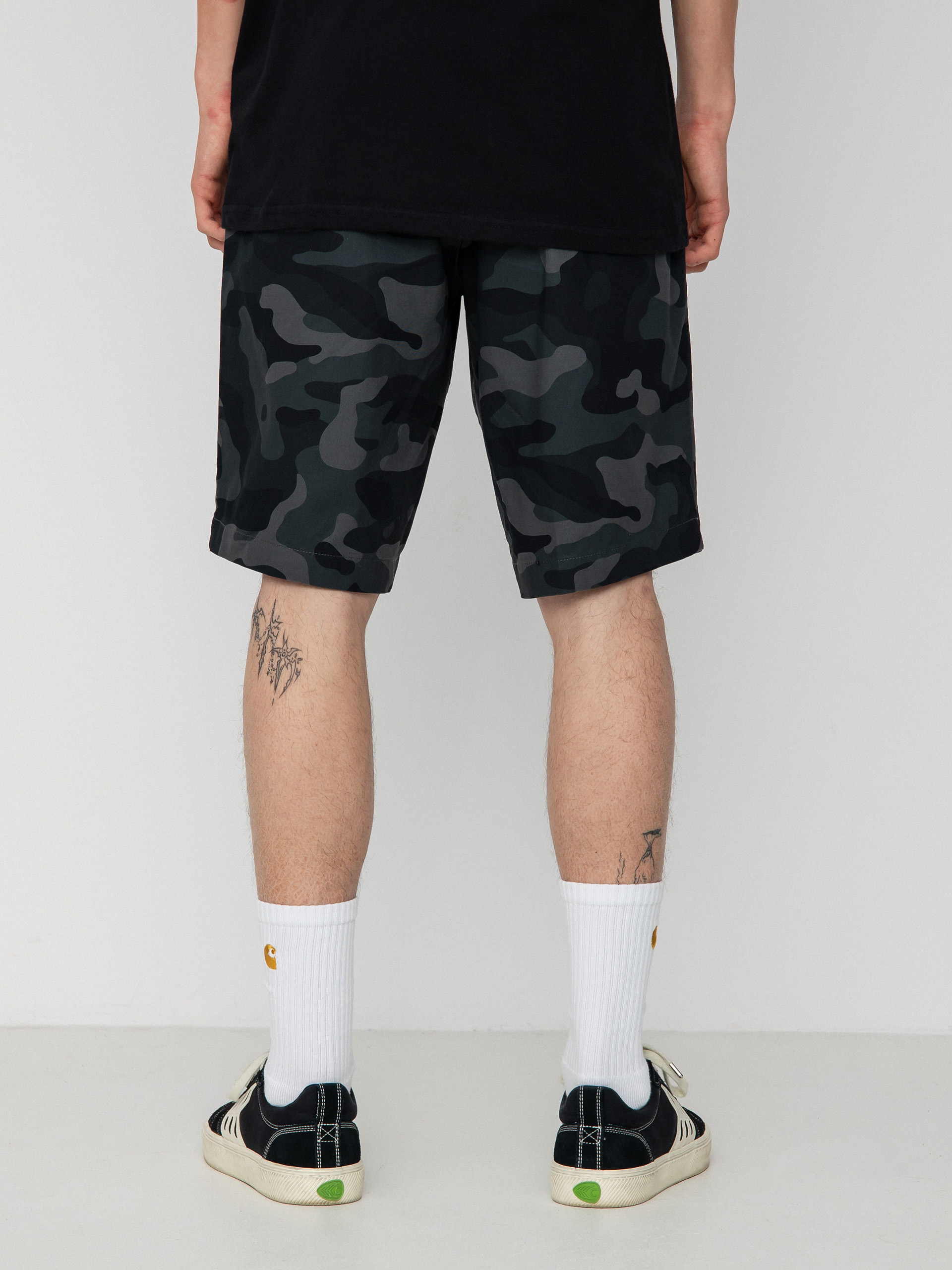 Fox Essex Camo 2.0 Rövidnadrág (black camo)