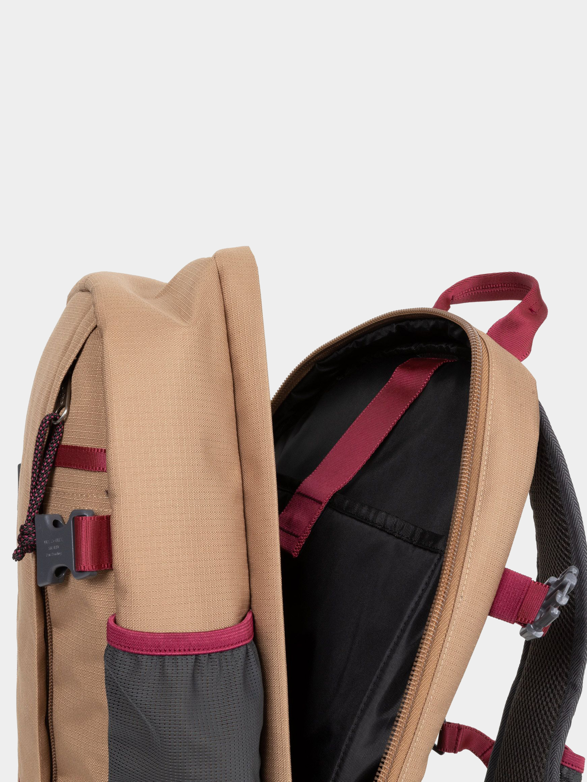 Eastpak Out Safepack Hátizsák (out brown)