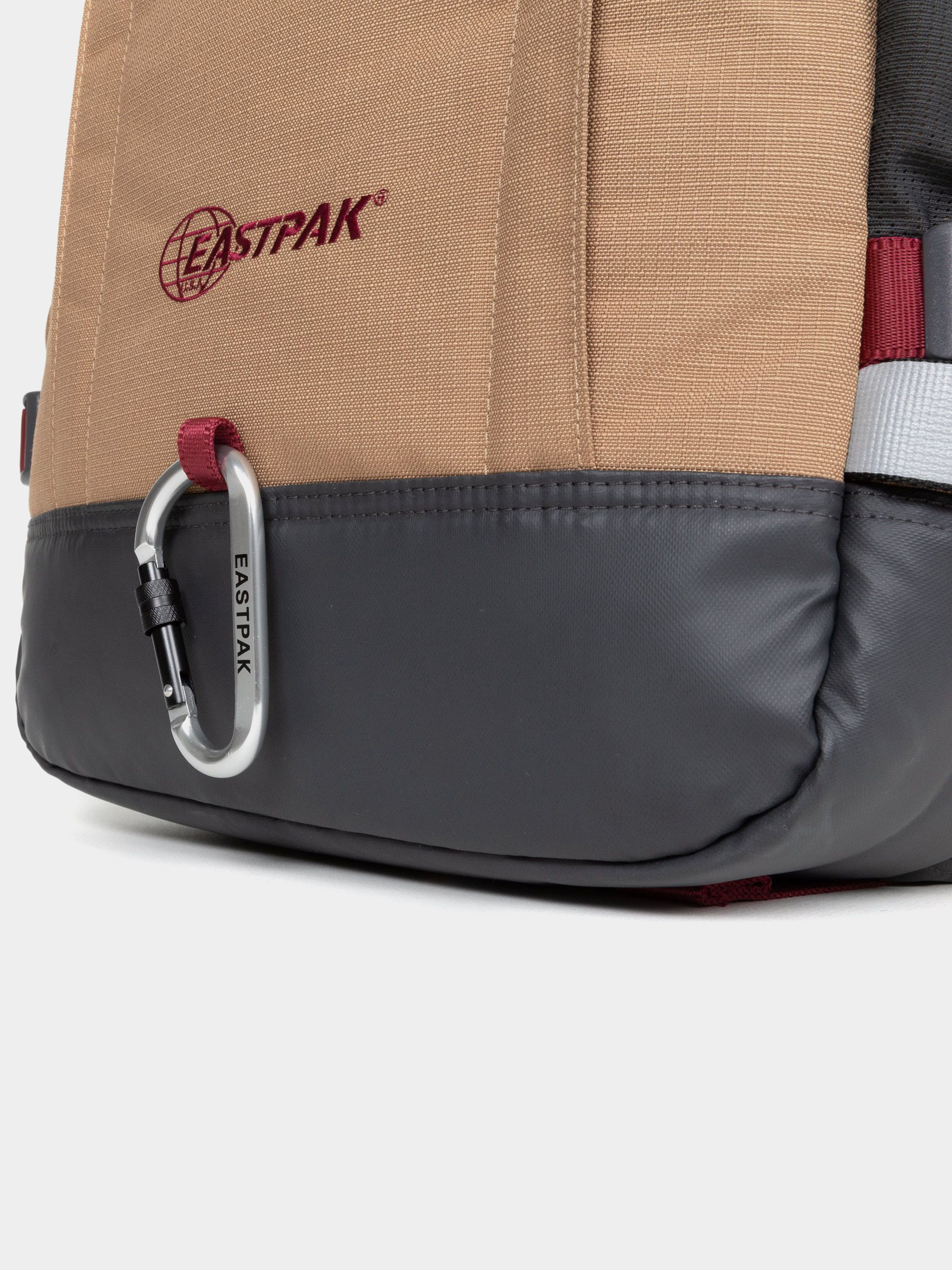 Eastpak Out Safepack Hátizsák (out brown)