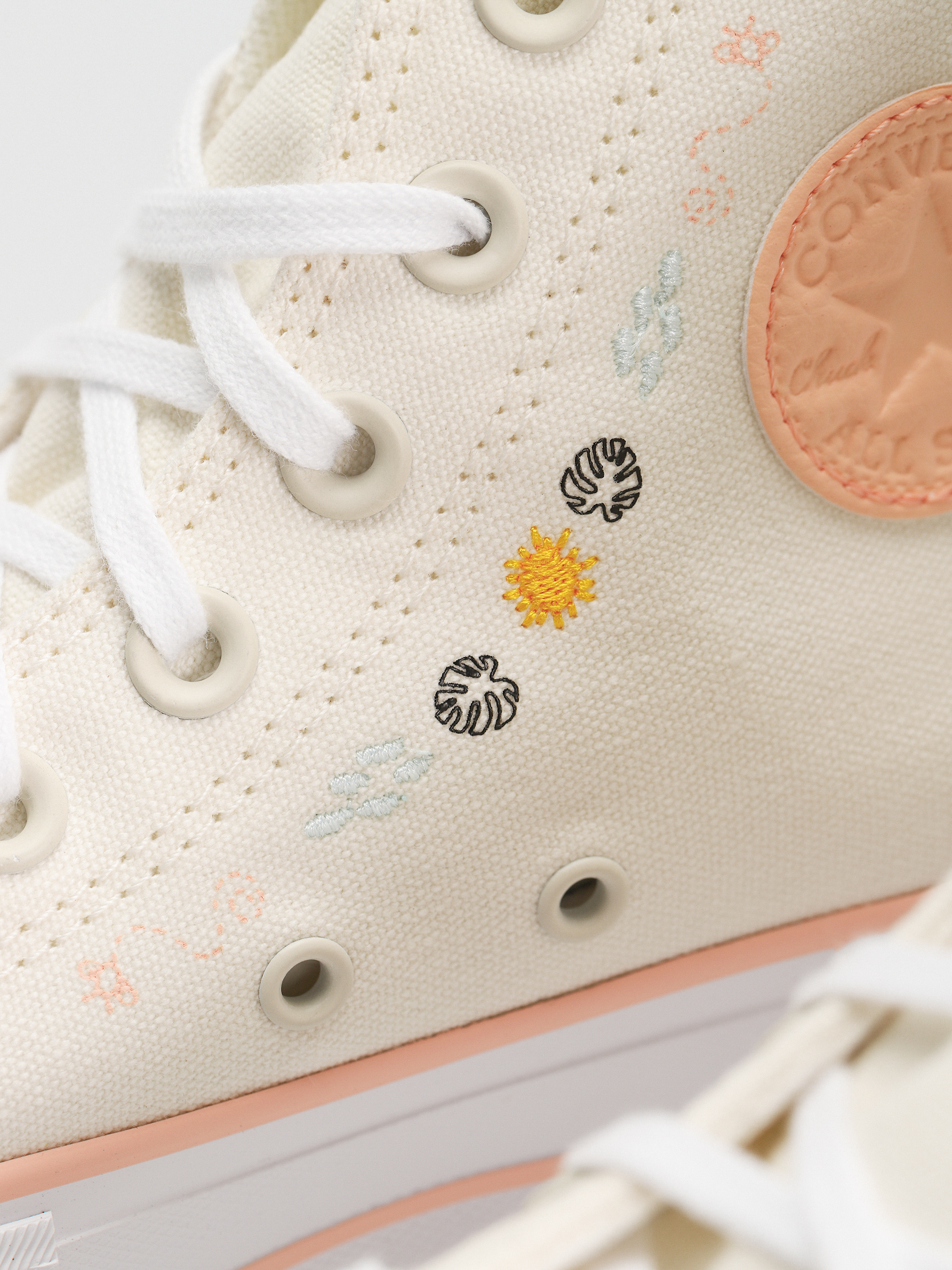 Converse Chuck Taylor All Star Lift Hi Tornacipők Wmn (egret)