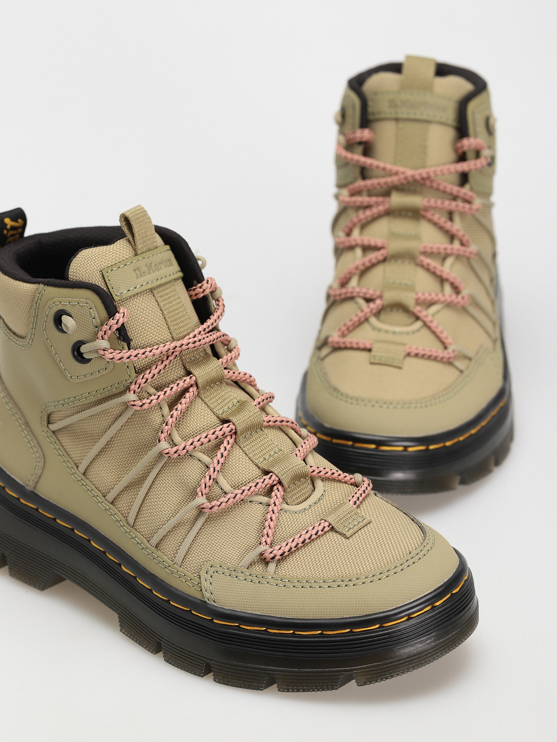 Dr. Martens Buwick Cipők Wmn (pale olive)