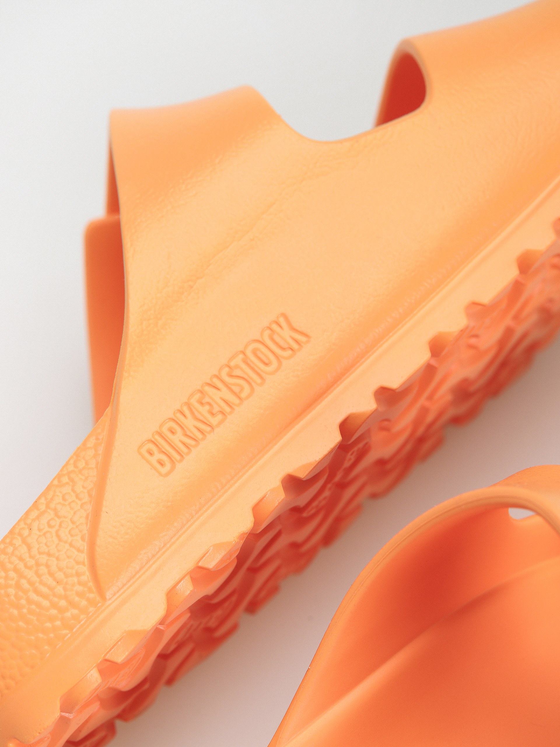 Birkenstock Arizona Essentials EVA Narrow Flip-flop papucsok Wmn (papaya)