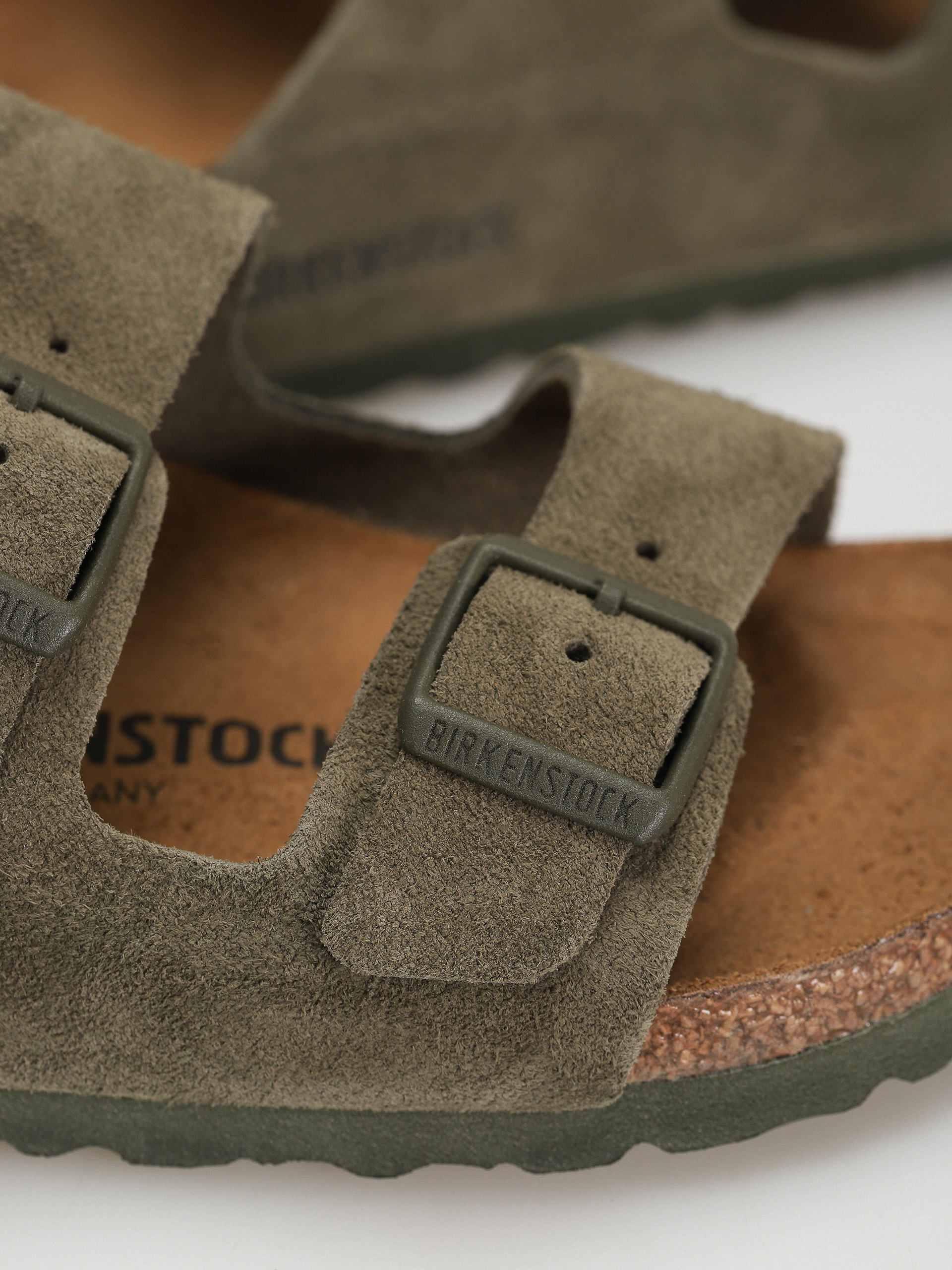 Birkenstock Arizona Suede Leather Narrow Flip-flop papucsok Wmn (thyme)
