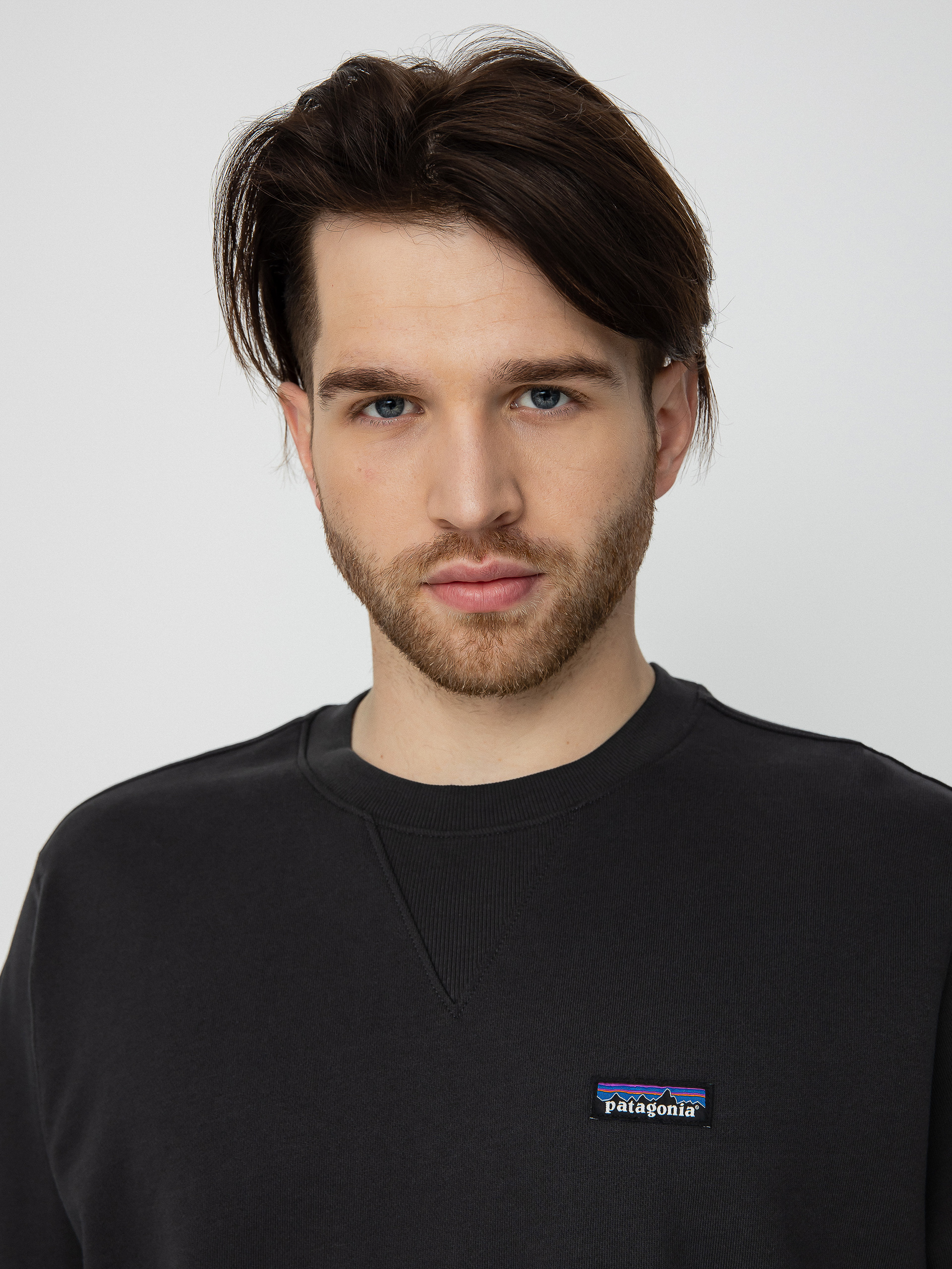 Patagonia Regenerative Organic Certified Cotton Crewneck Pulóver (ink black)