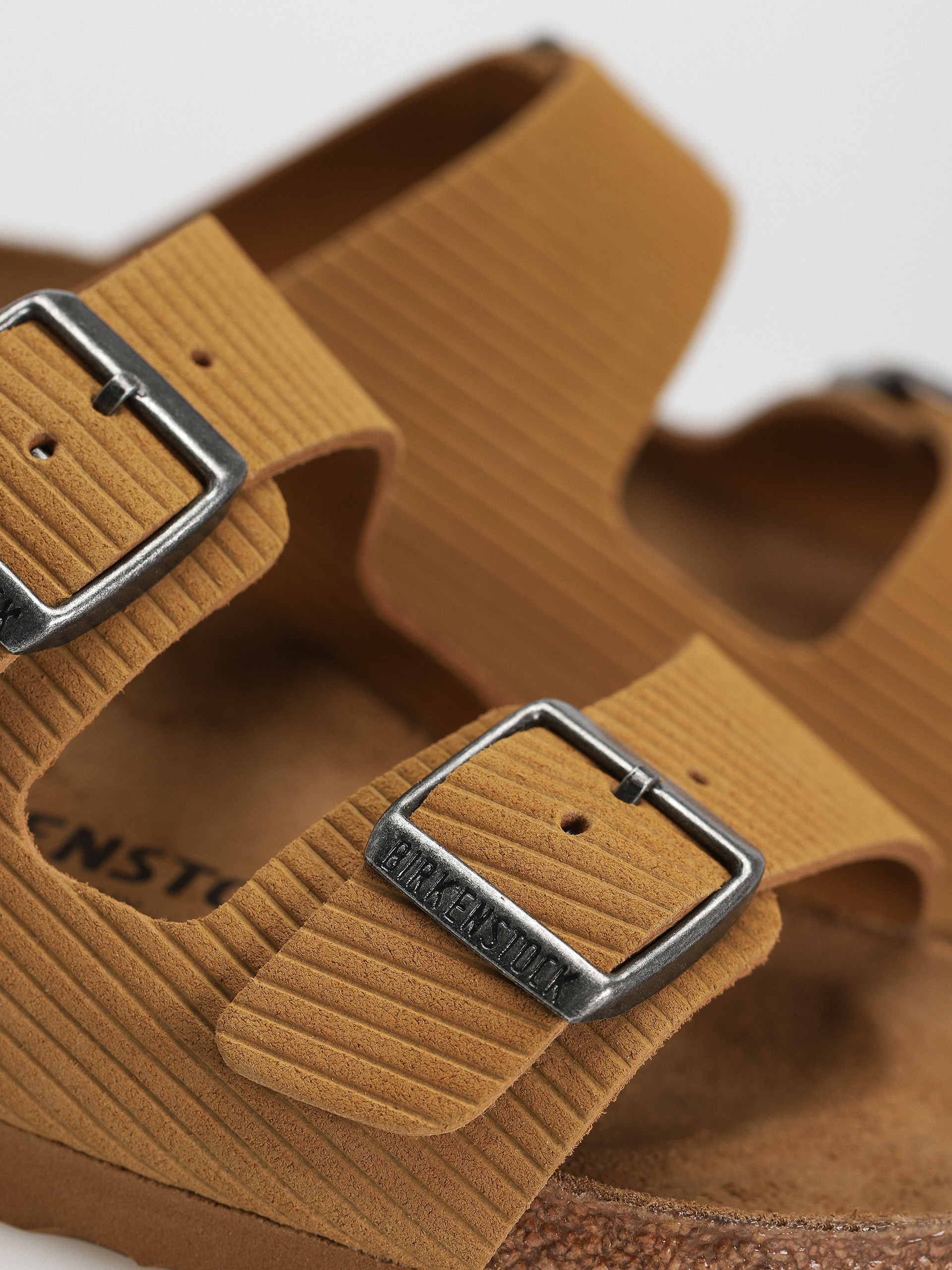 Birkenstock Arizona Suede Embossed Narrow Flip-flop papucsok Wmn (corduroy cork brown)