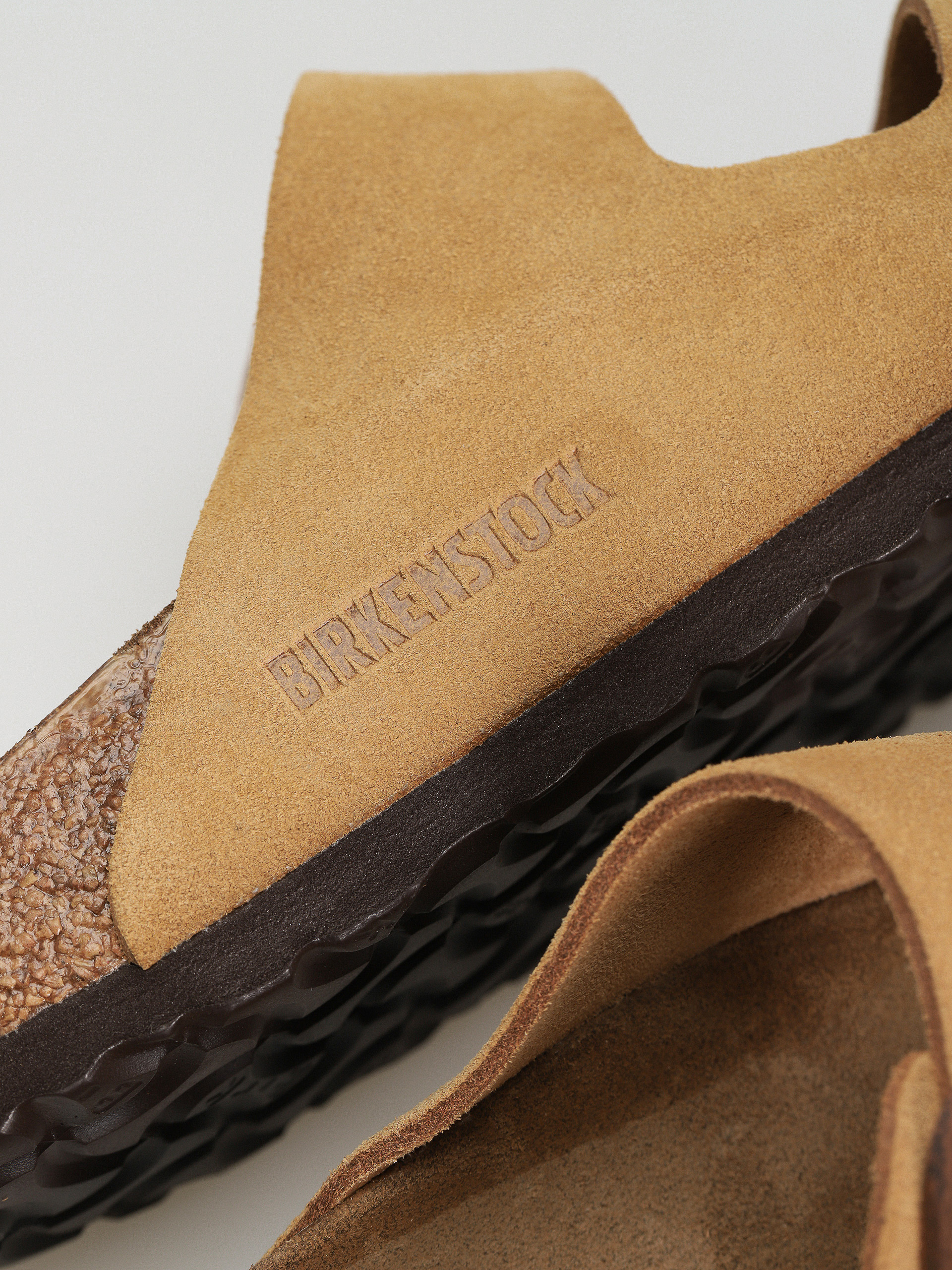 Birkenstock Arizona Suede Leather Narrow Flip-flop papucsok Wmn (latte cream)