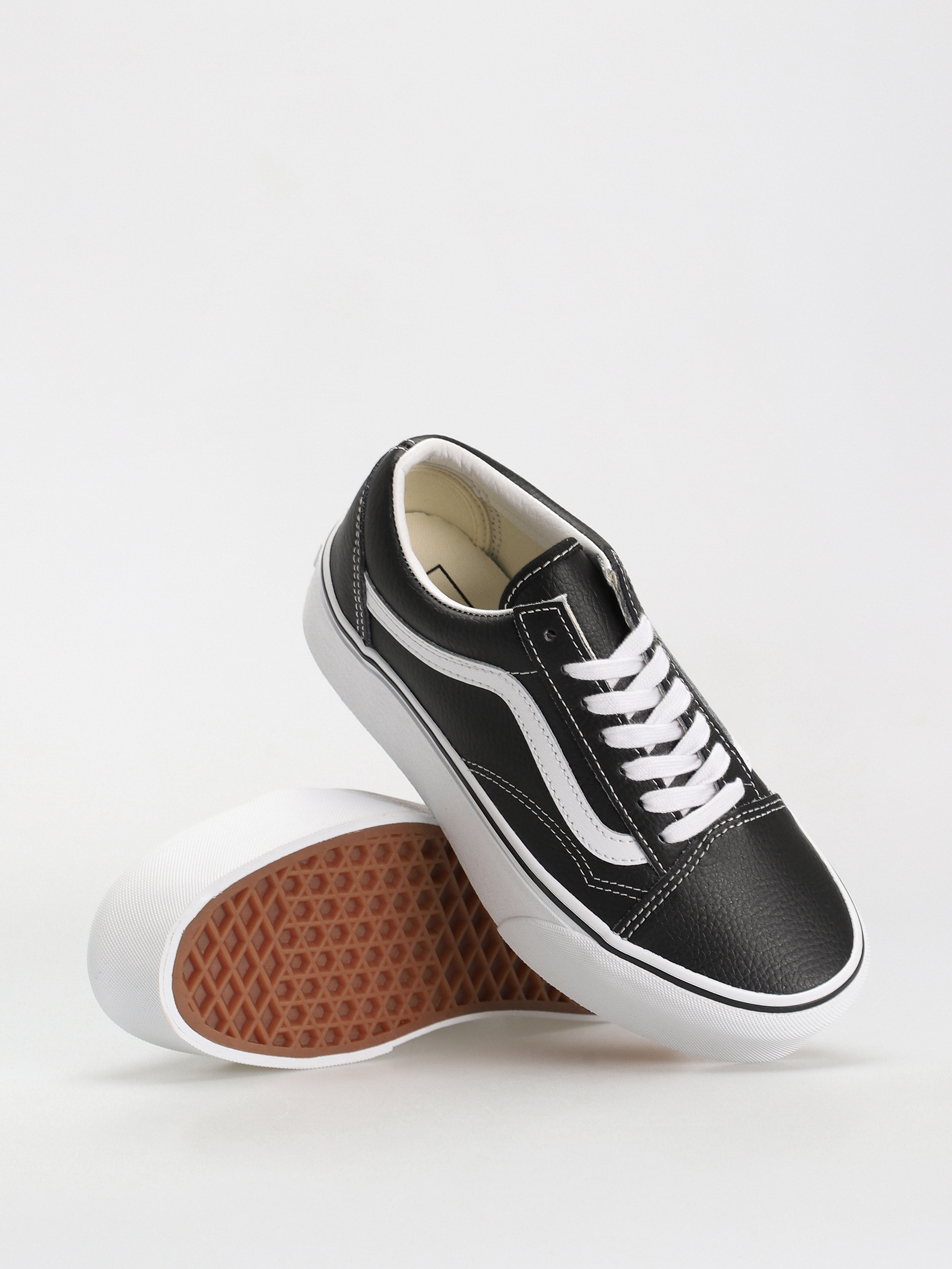 Vans Old Skool Stackform Cipők (leather black/true white)