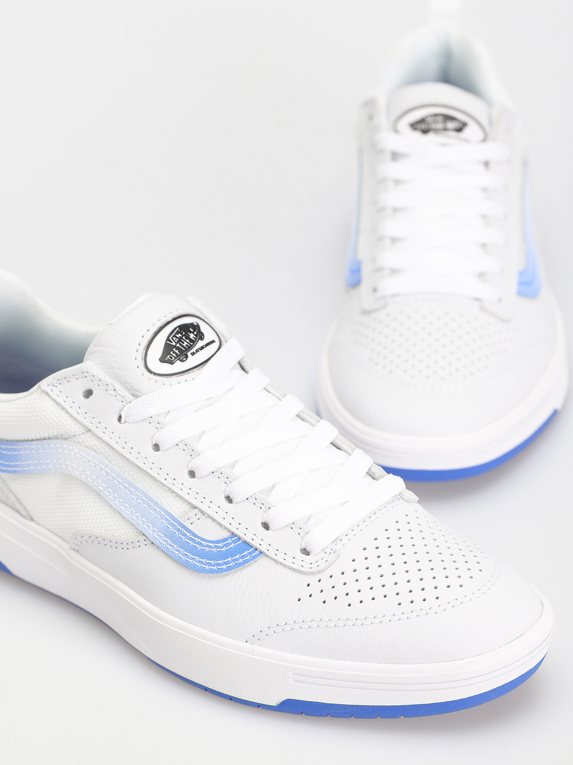 Vans Zahba Cipők (leather classic white/navy)