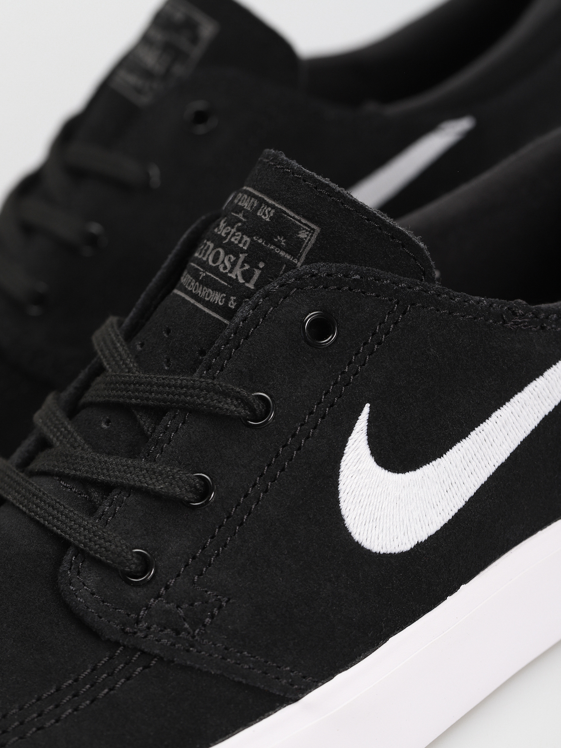 Nike SB Sb Zoom Janoski Rm Cipők (black/white thunder grey gum light brown)