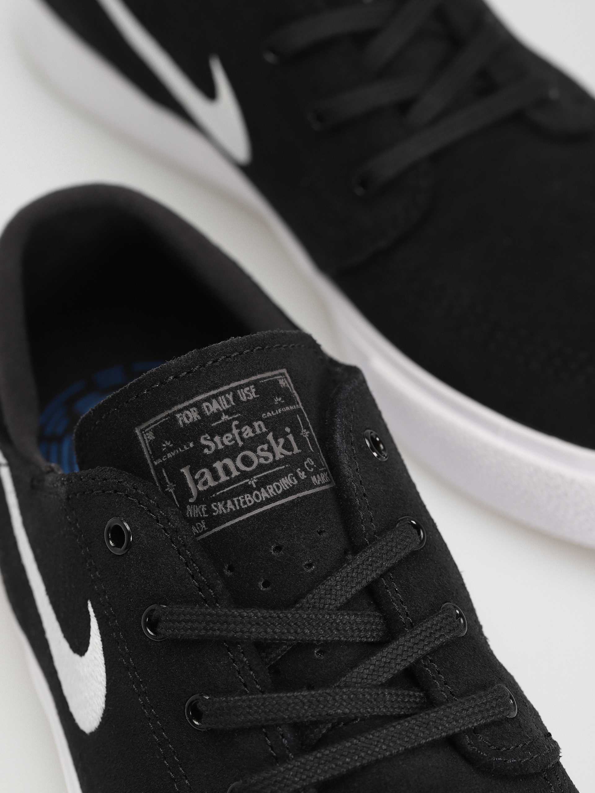 Nike SB Sb Zoom Janoski Rm Cipők (black/white thunder grey gum light brown)