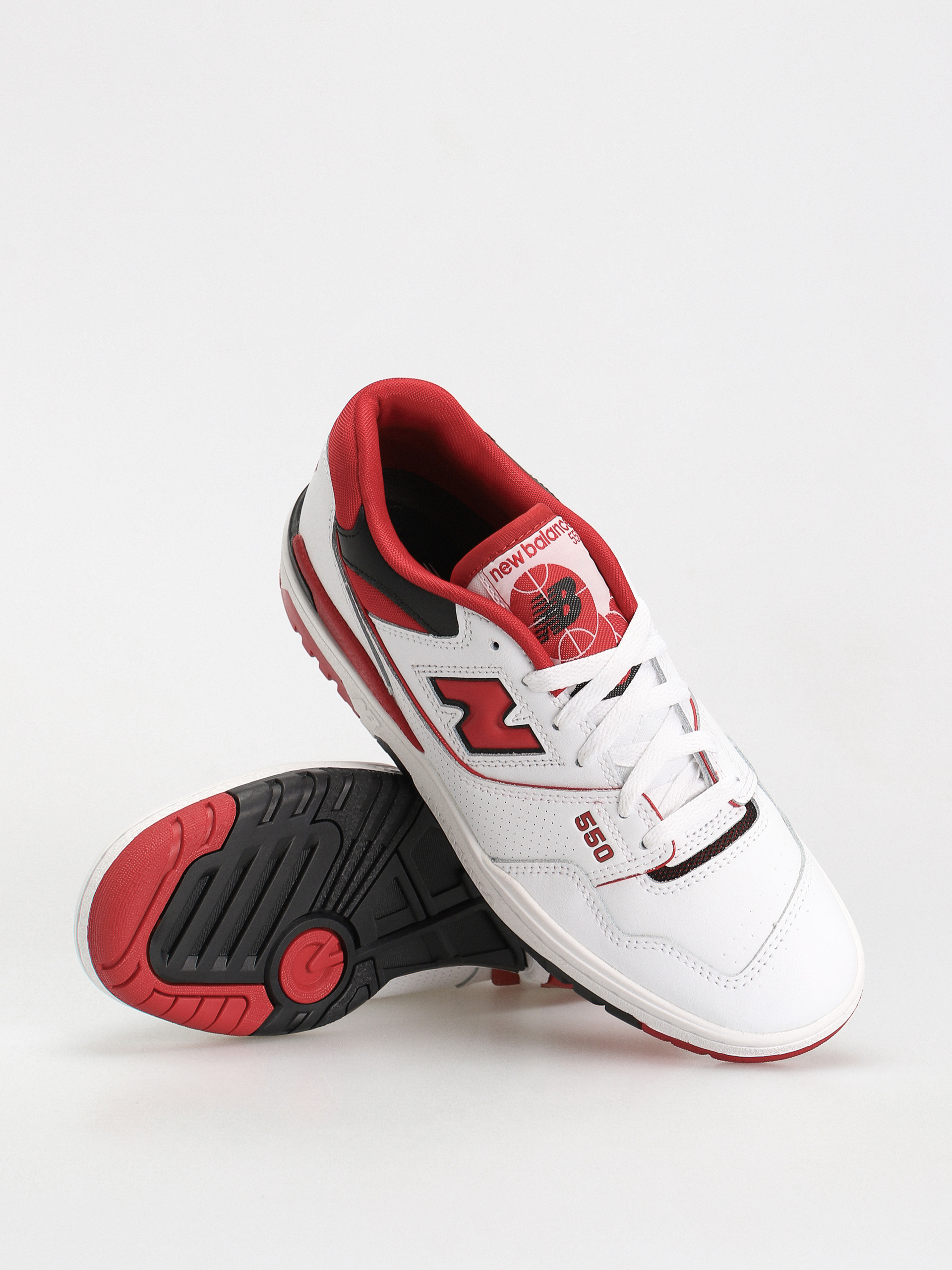New Balance 550 Cipők (white/red)