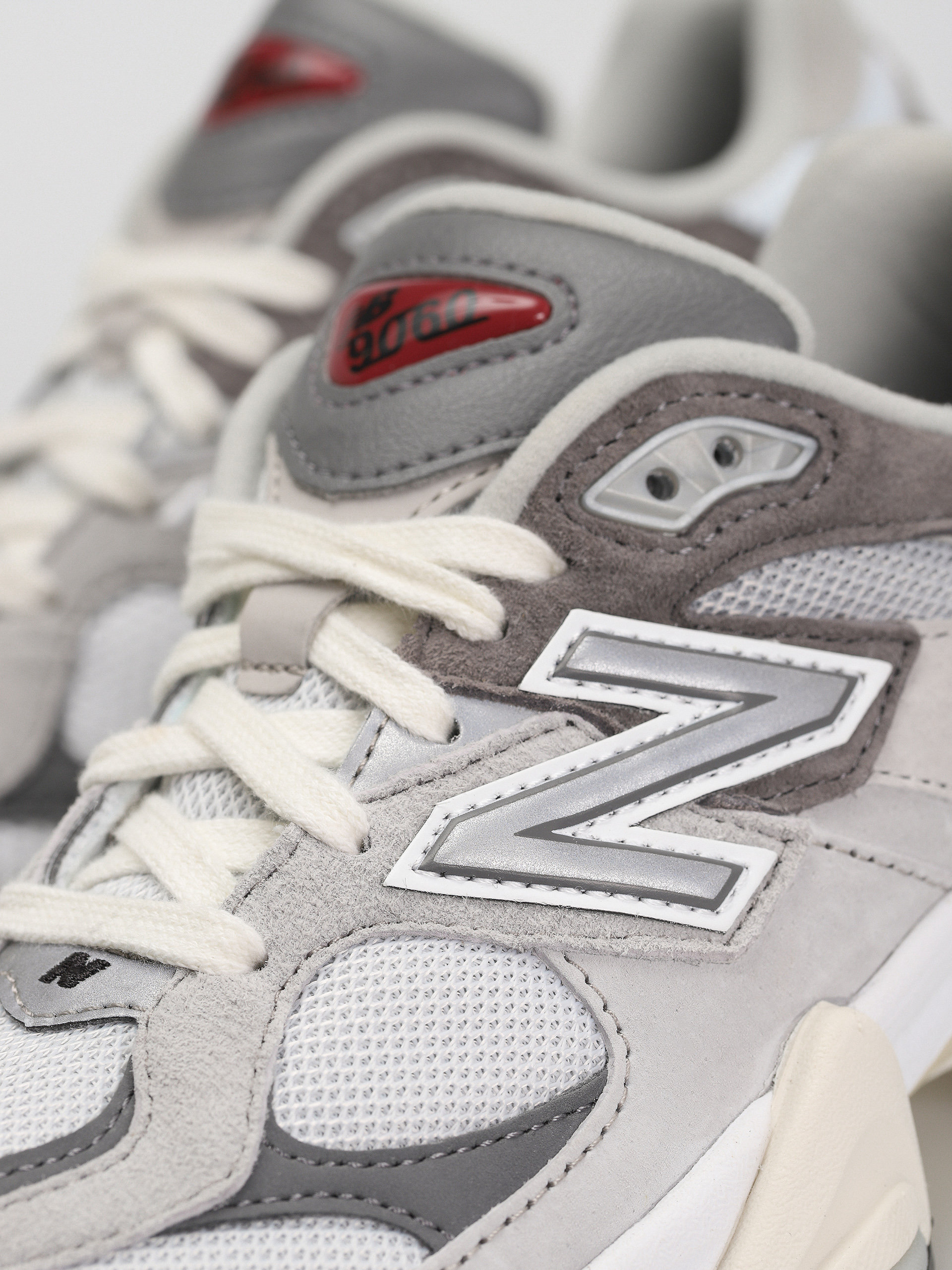 New Balance 9060 Cipők (grey)